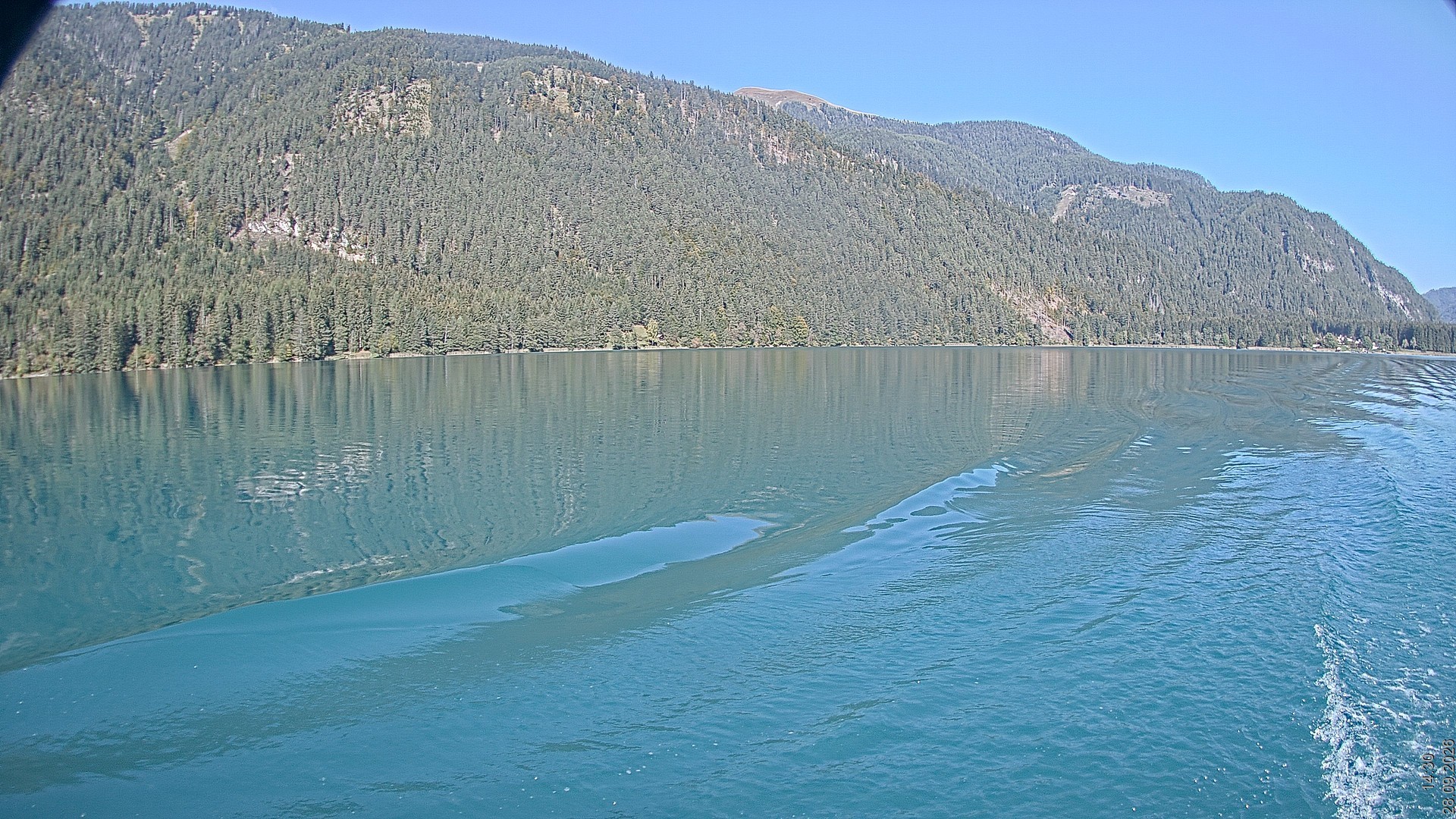 Archiv Foto Webcam Blick über den Weissensee in Kärnten
