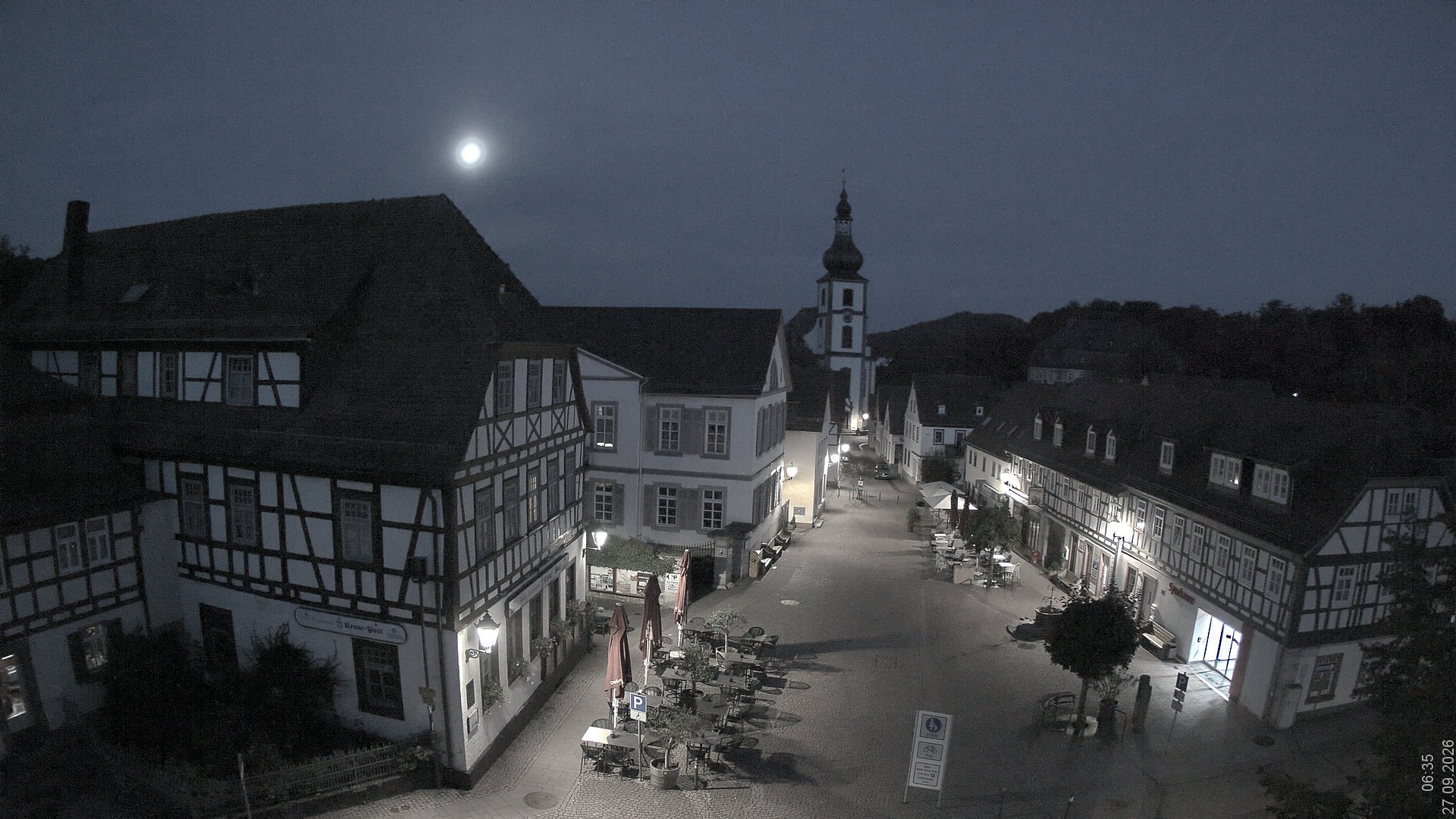 Archived image Webcam Gersfeld - Town Square