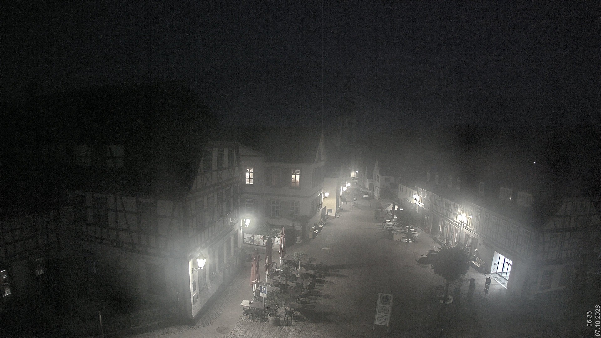 Archived image Webcam Gersfeld - Town Square