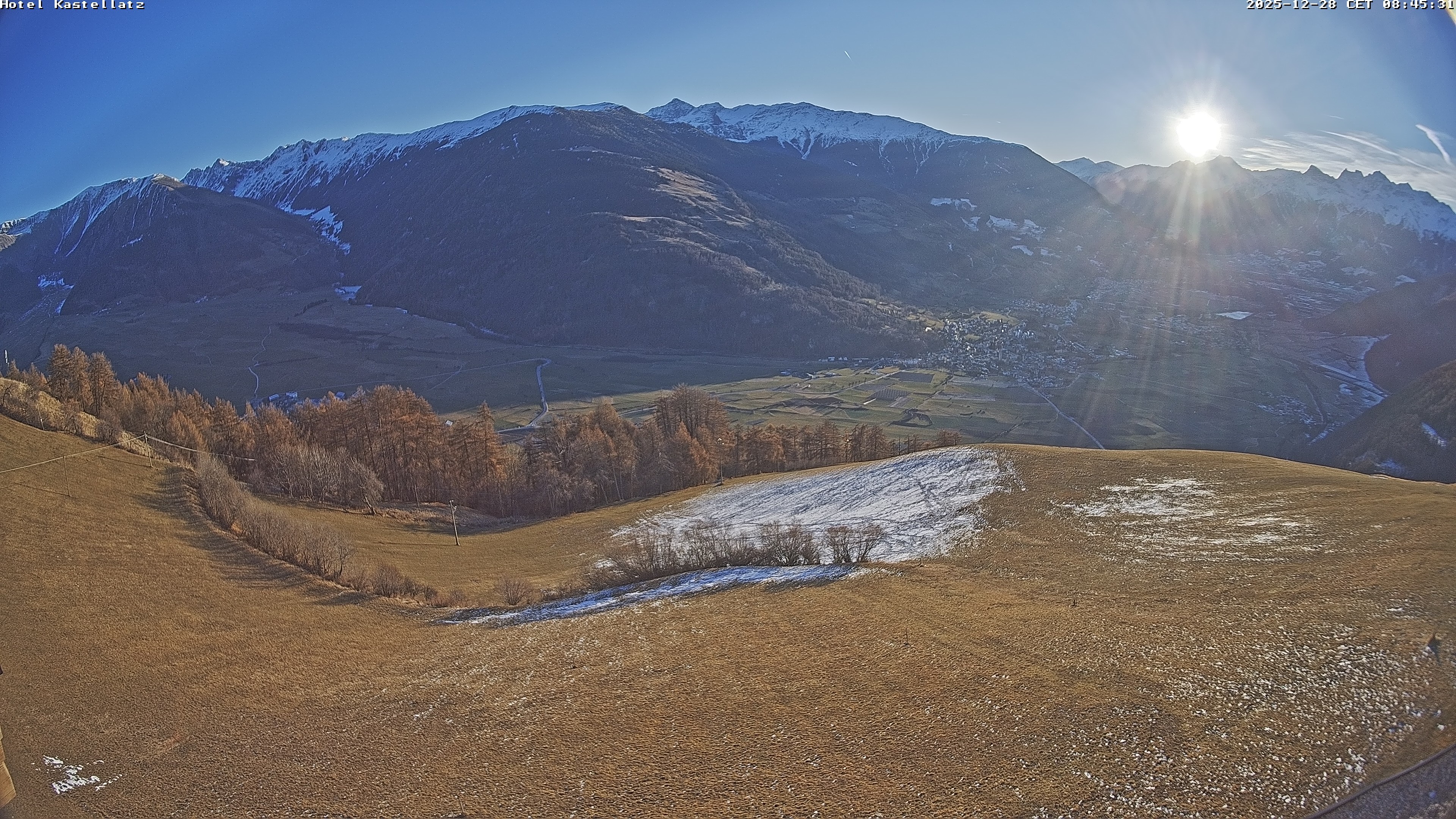 Archiv Foto Webcam Ausblick Kastellatz - Mals