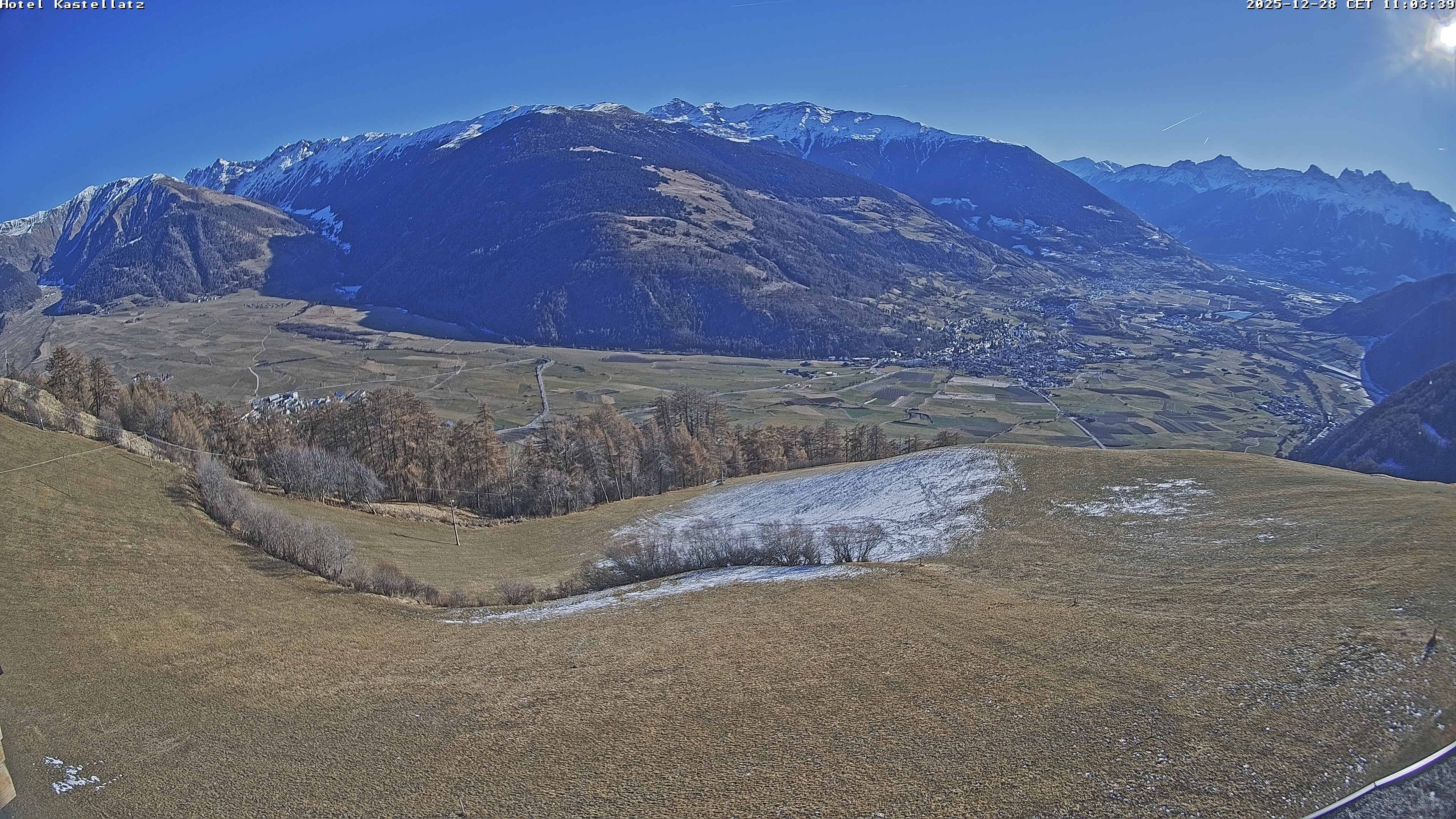 Archiv Foto Webcam Ausblick Kastellatz - Mals