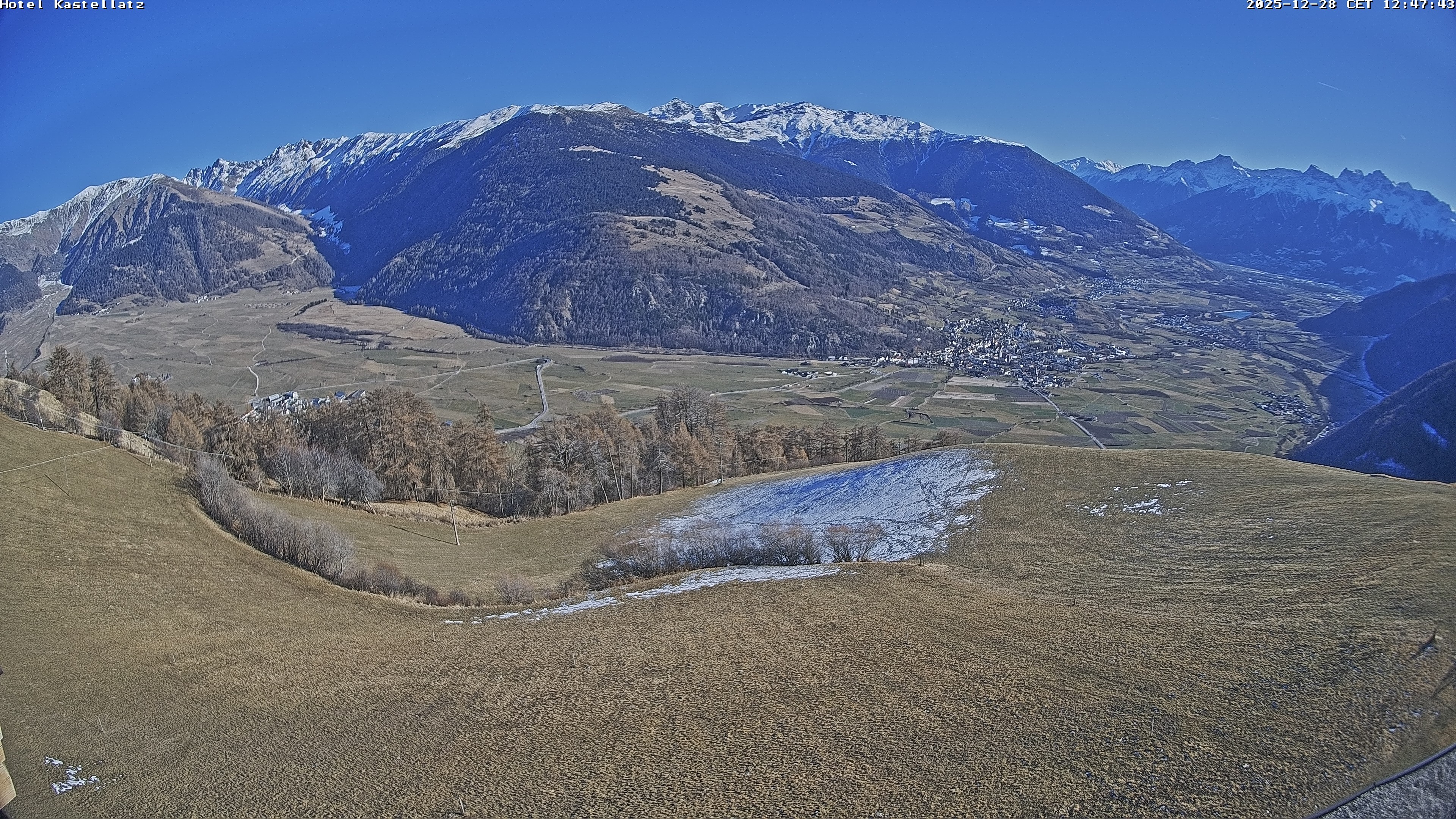 Archiv Foto Webcam Ausblick Kastellatz - Mals