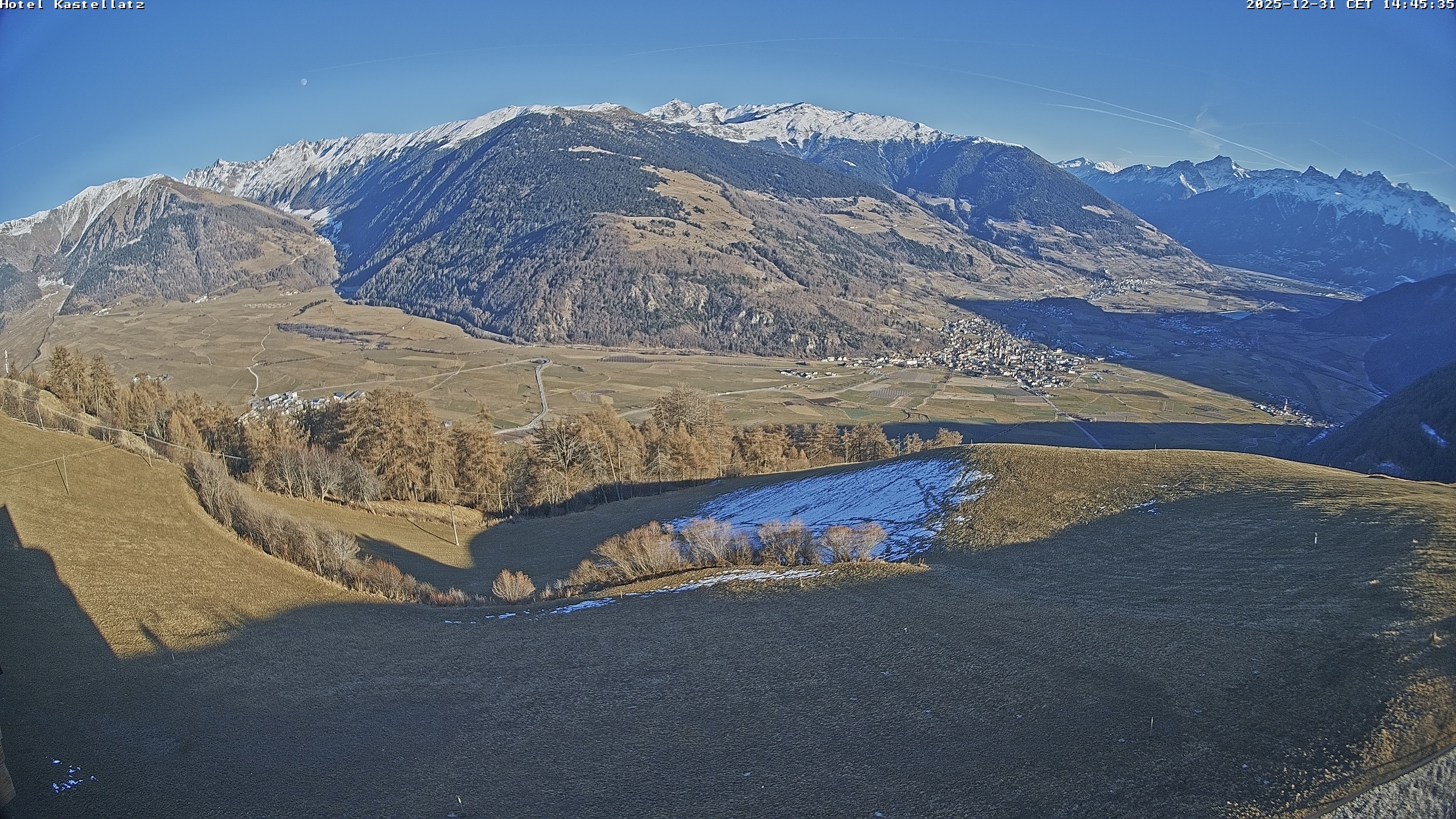 Archiv Foto Webcam Ausblick Kastellatz - Mals