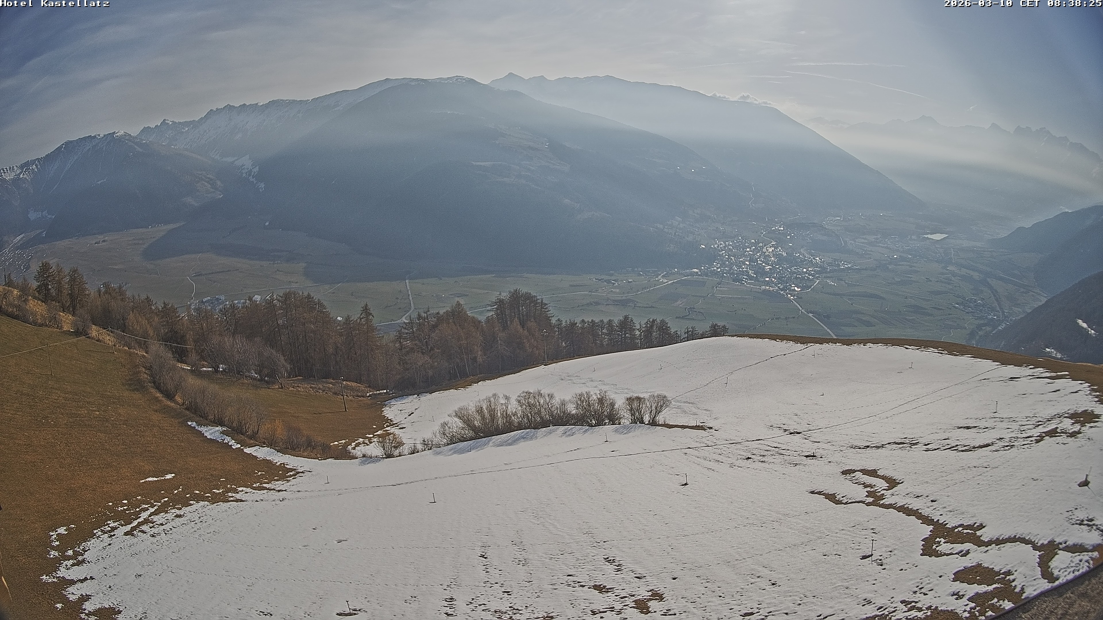 Archiv Foto Webcam Ausblick Kastellatz - Mals