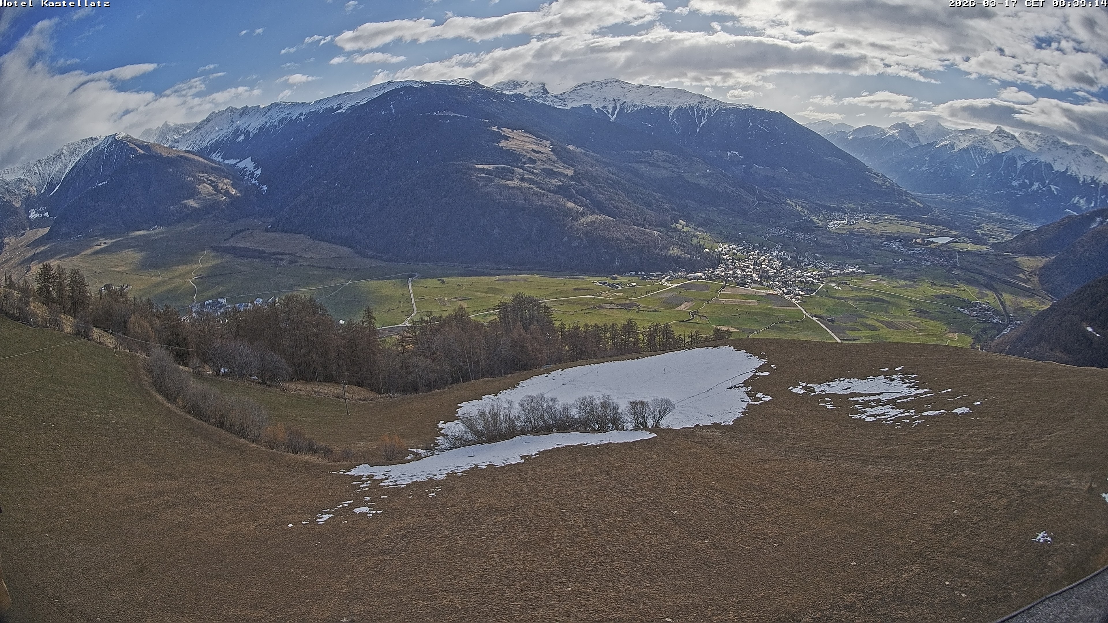 Archiv Foto Webcam Ausblick Kastellatz - Mals