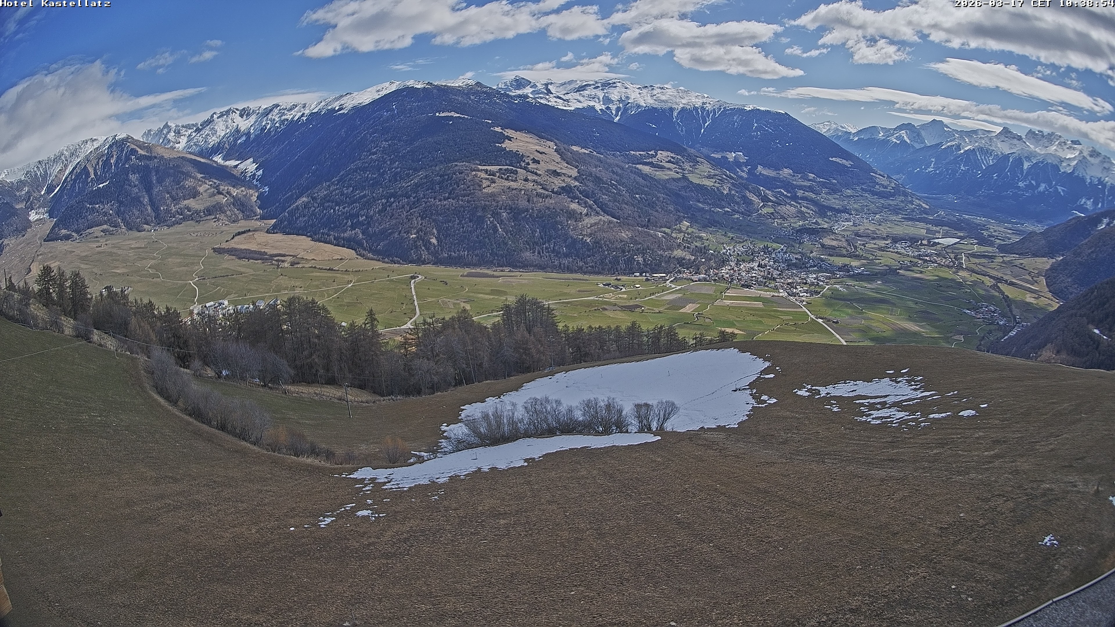 Archiv Foto Webcam Ausblick Kastellatz - Mals