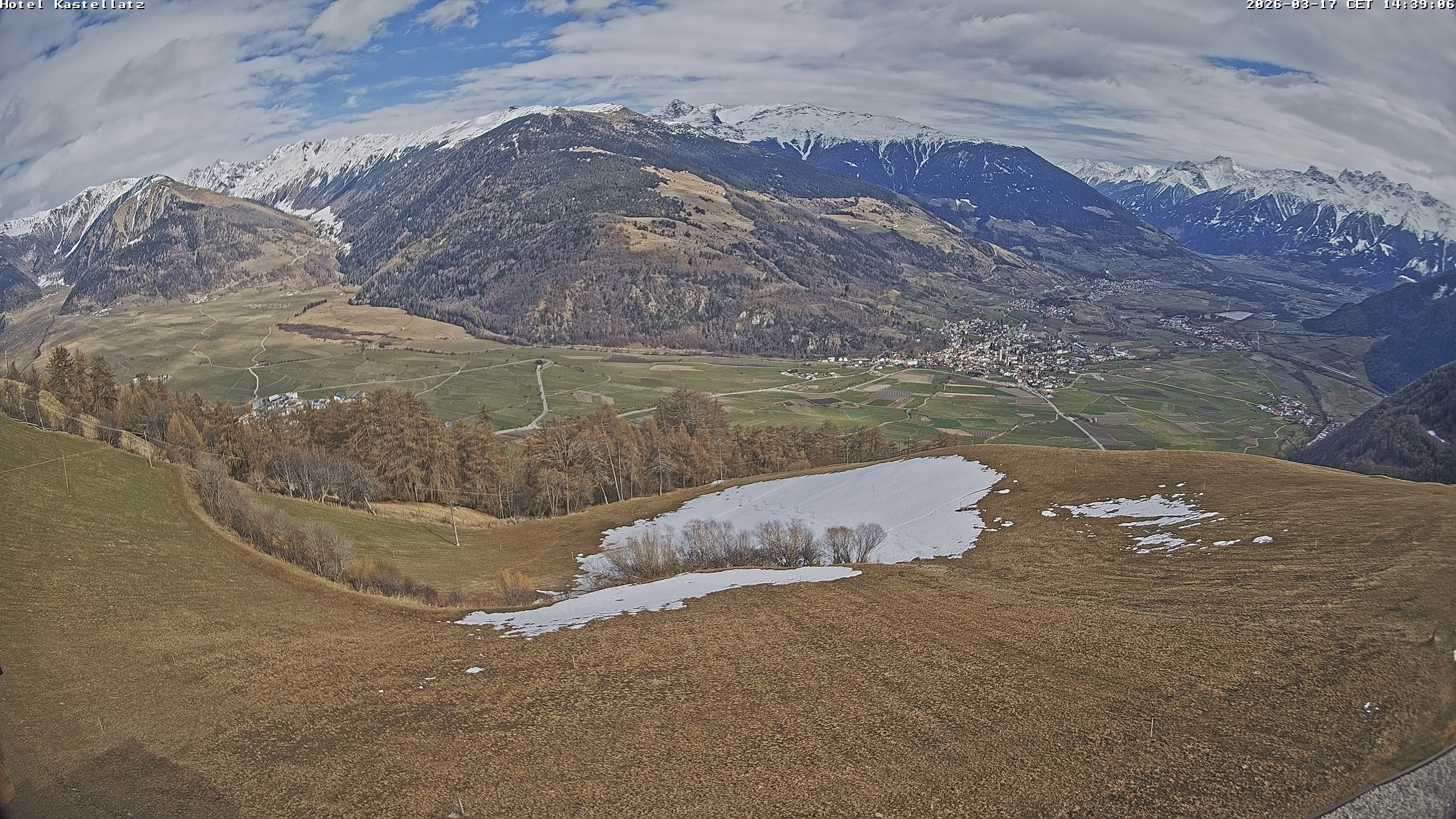 Archiv Foto Webcam Ausblick Kastellatz - Mals