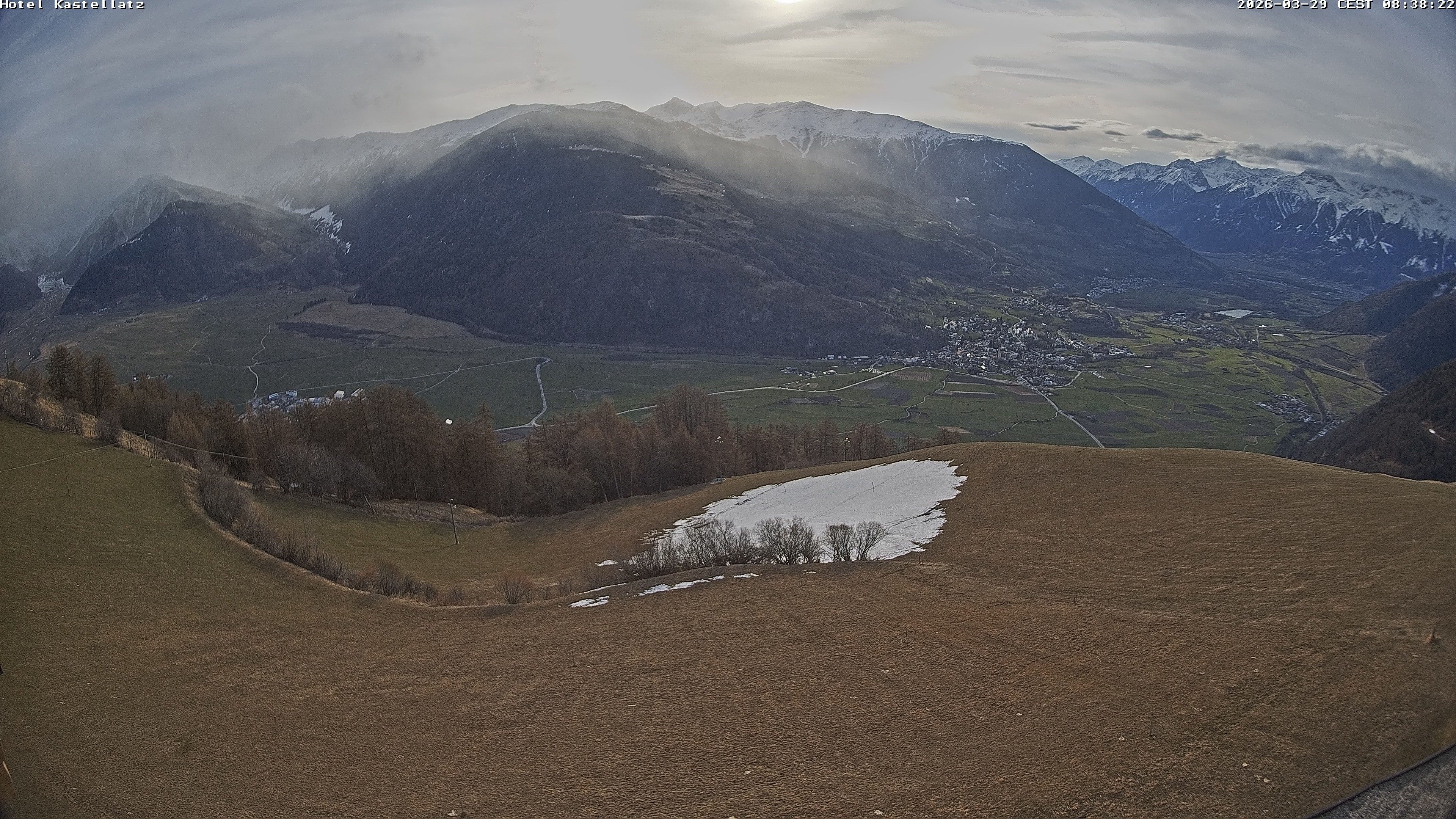 Archiv Foto Webcam Ausblick Kastellatz - Mals