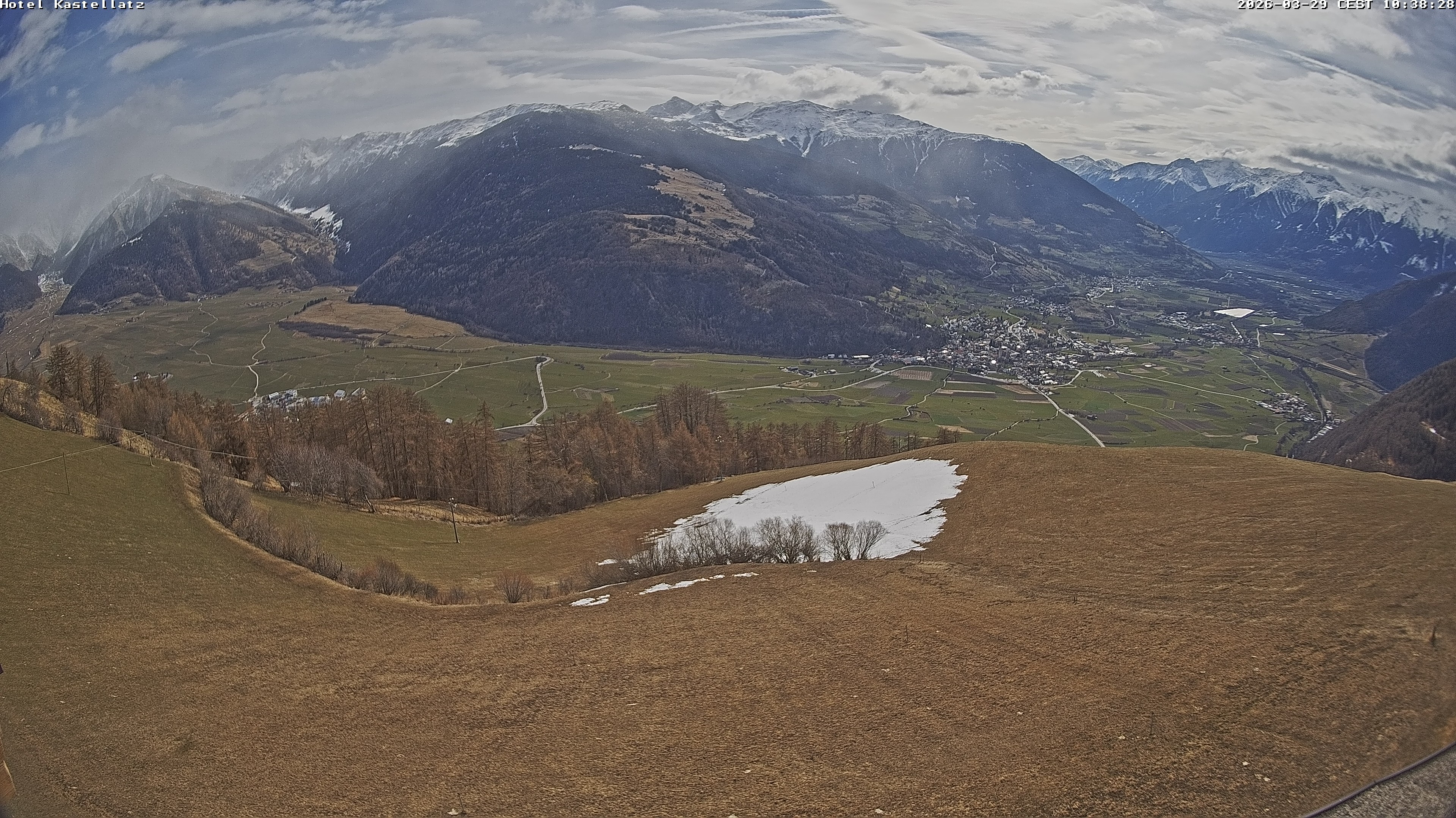 Archiv Foto Webcam Ausblick Kastellatz - Mals