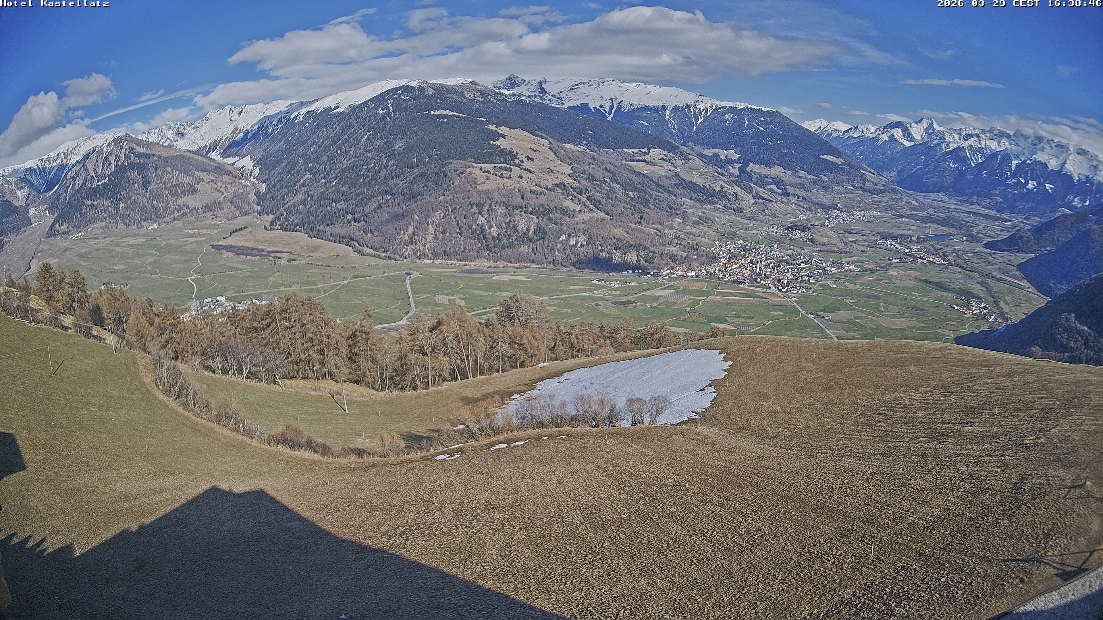 Archiv Foto Webcam Ausblick Kastellatz - Mals