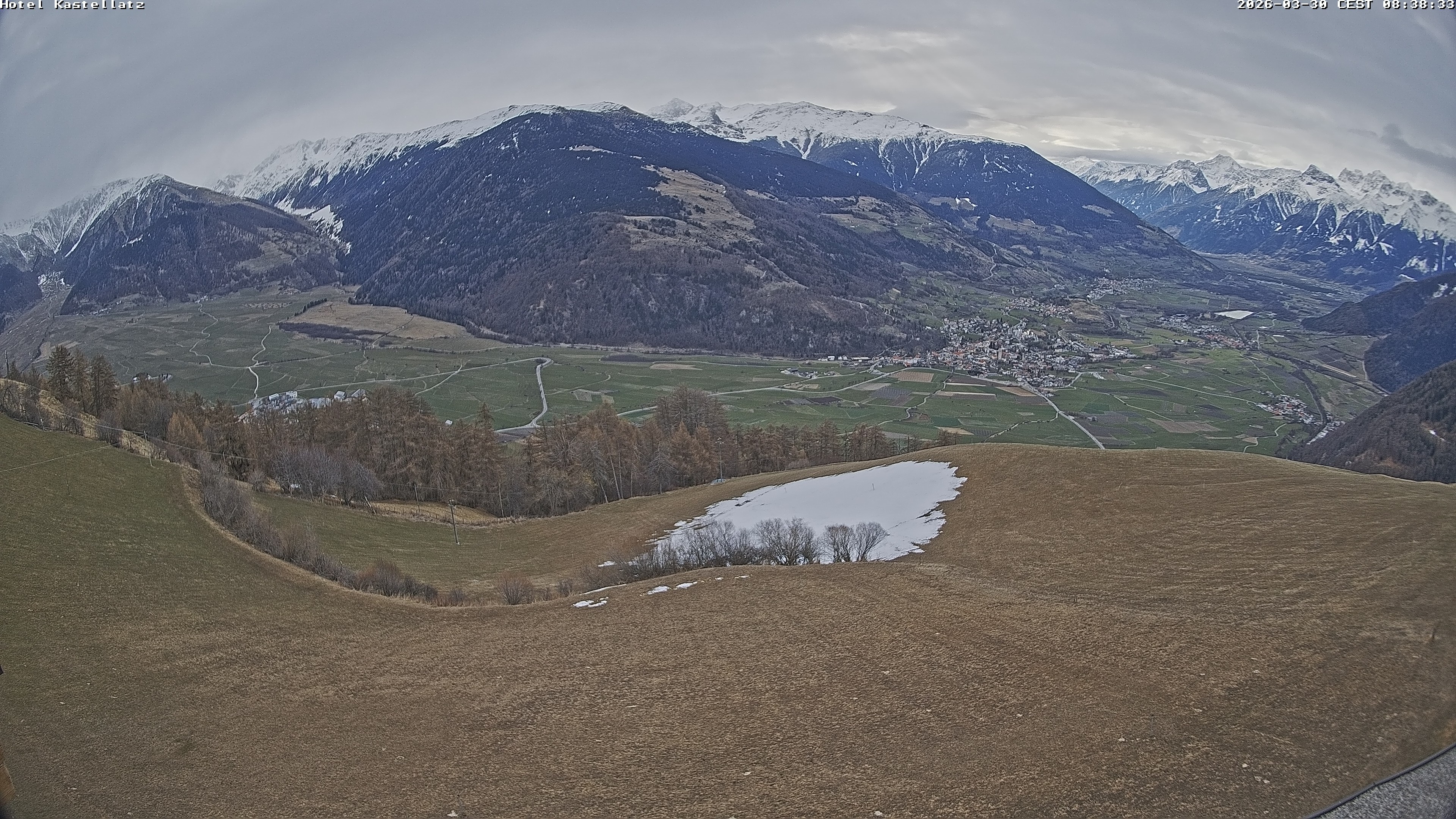 Archiv Foto Webcam Ausblick Kastellatz - Mals