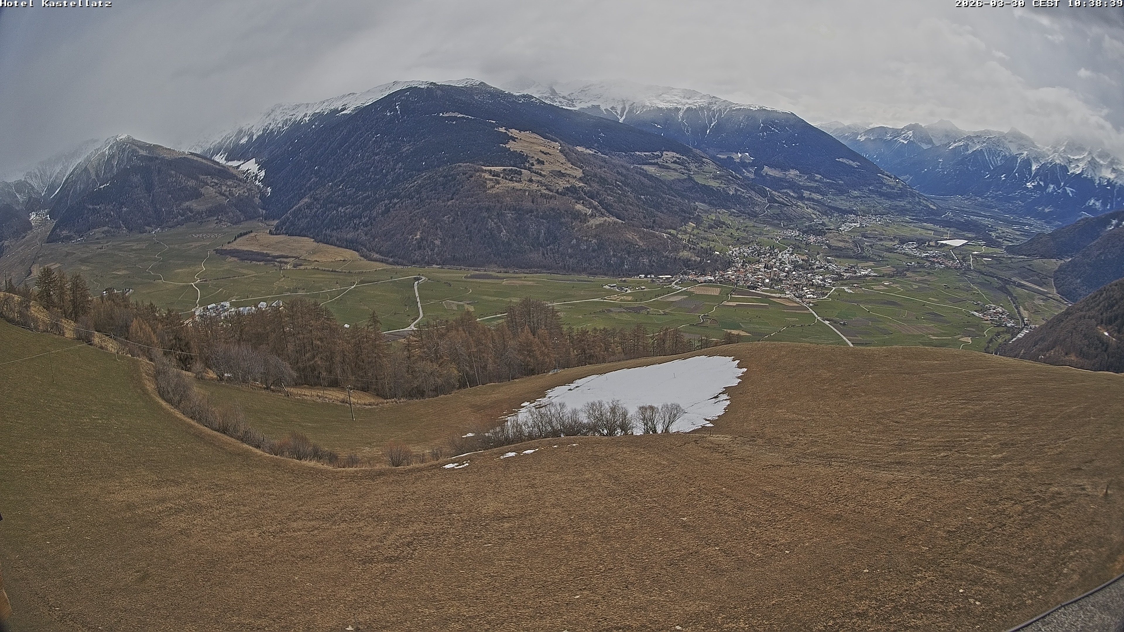 Archiv Foto Webcam Ausblick Kastellatz - Mals