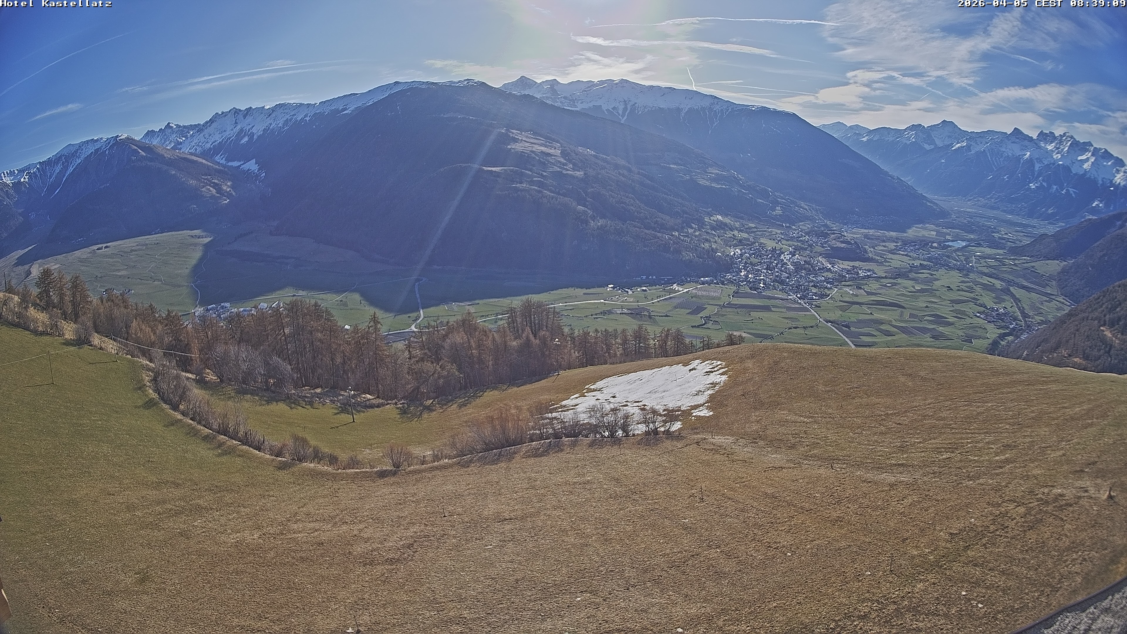 Archiv Foto Webcam Ausblick Kastellatz - Mals