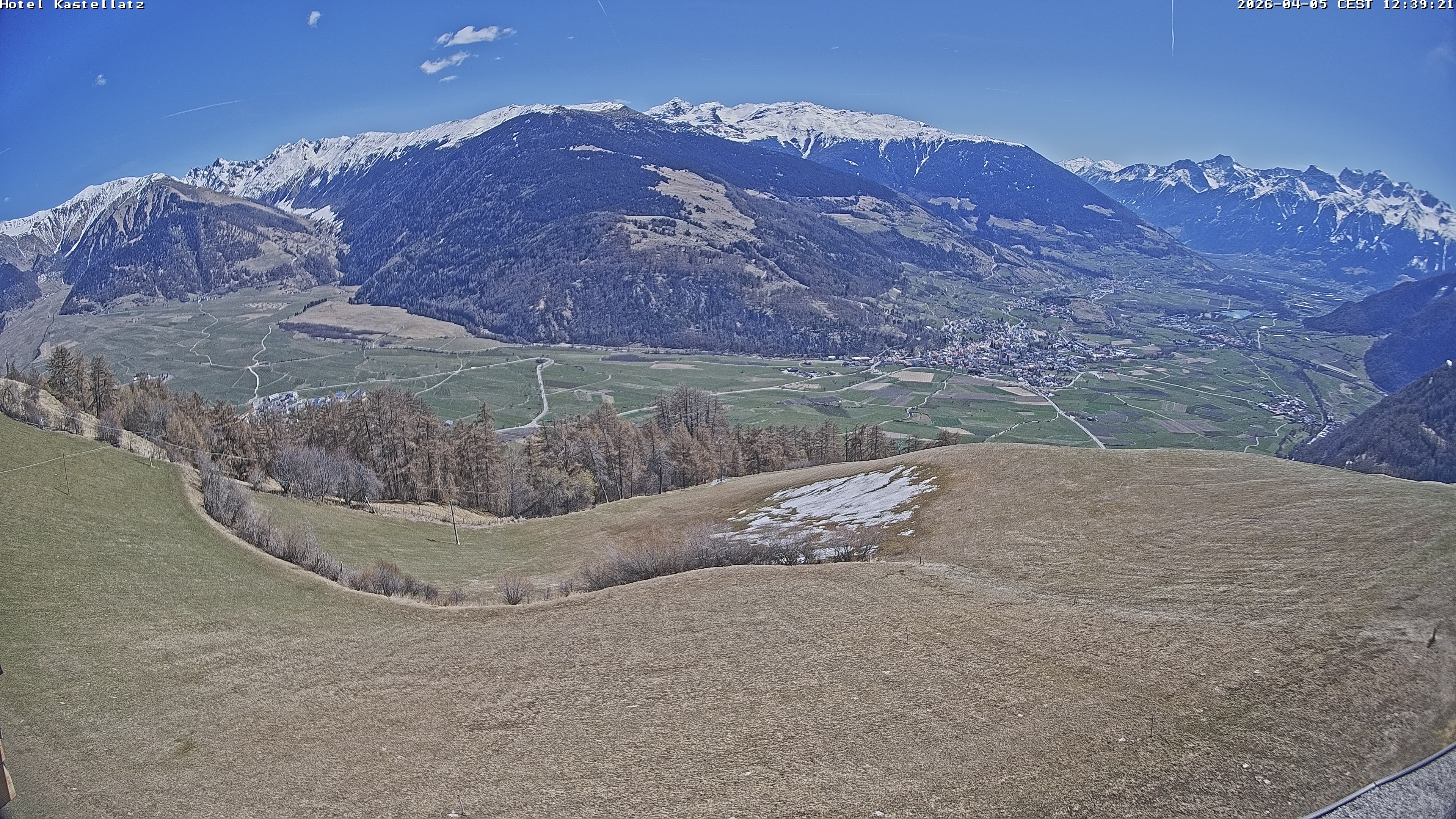 Archiv Foto Webcam Ausblick Kastellatz - Mals