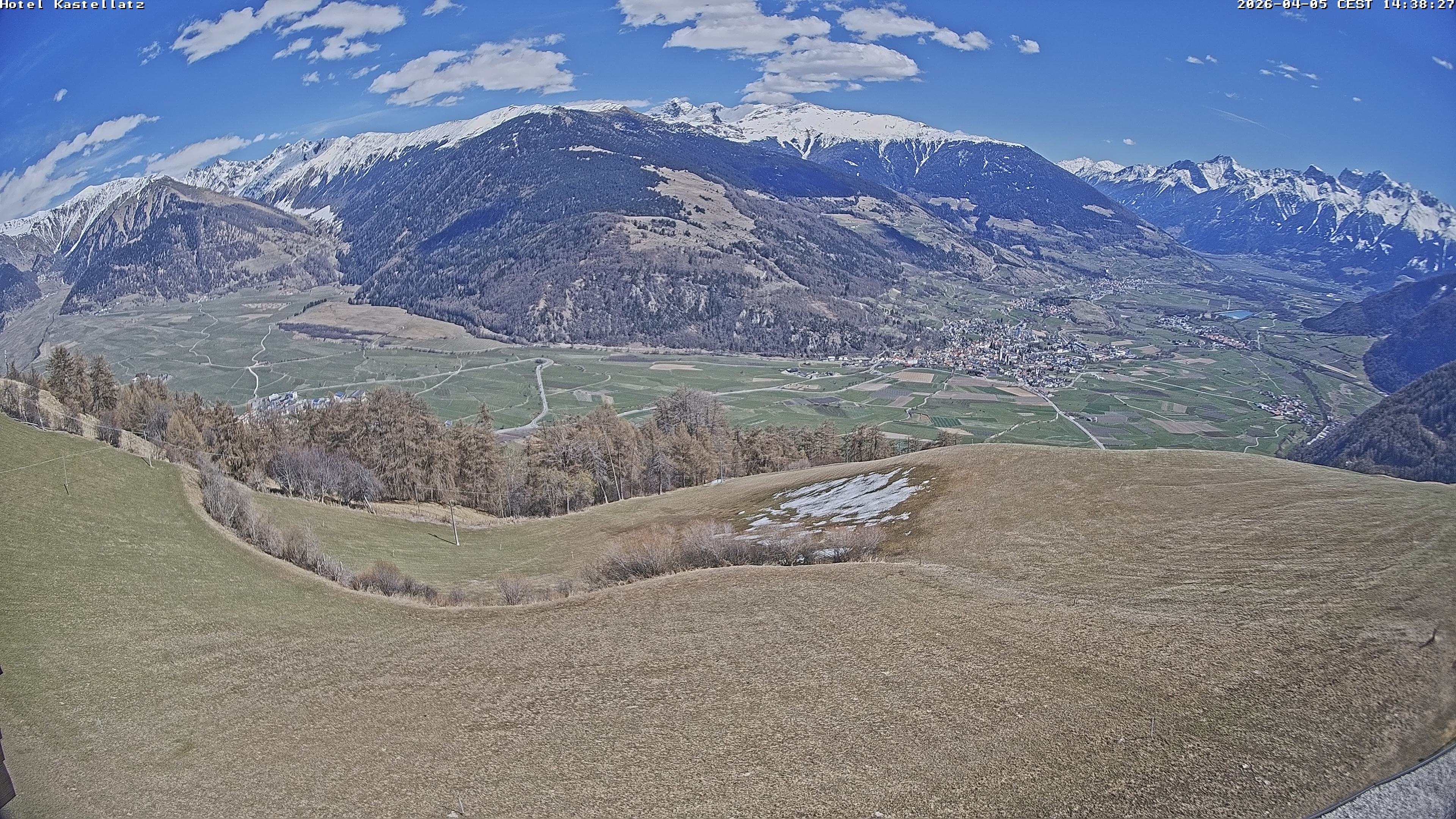 Archiv Foto Webcam Ausblick Kastellatz - Mals