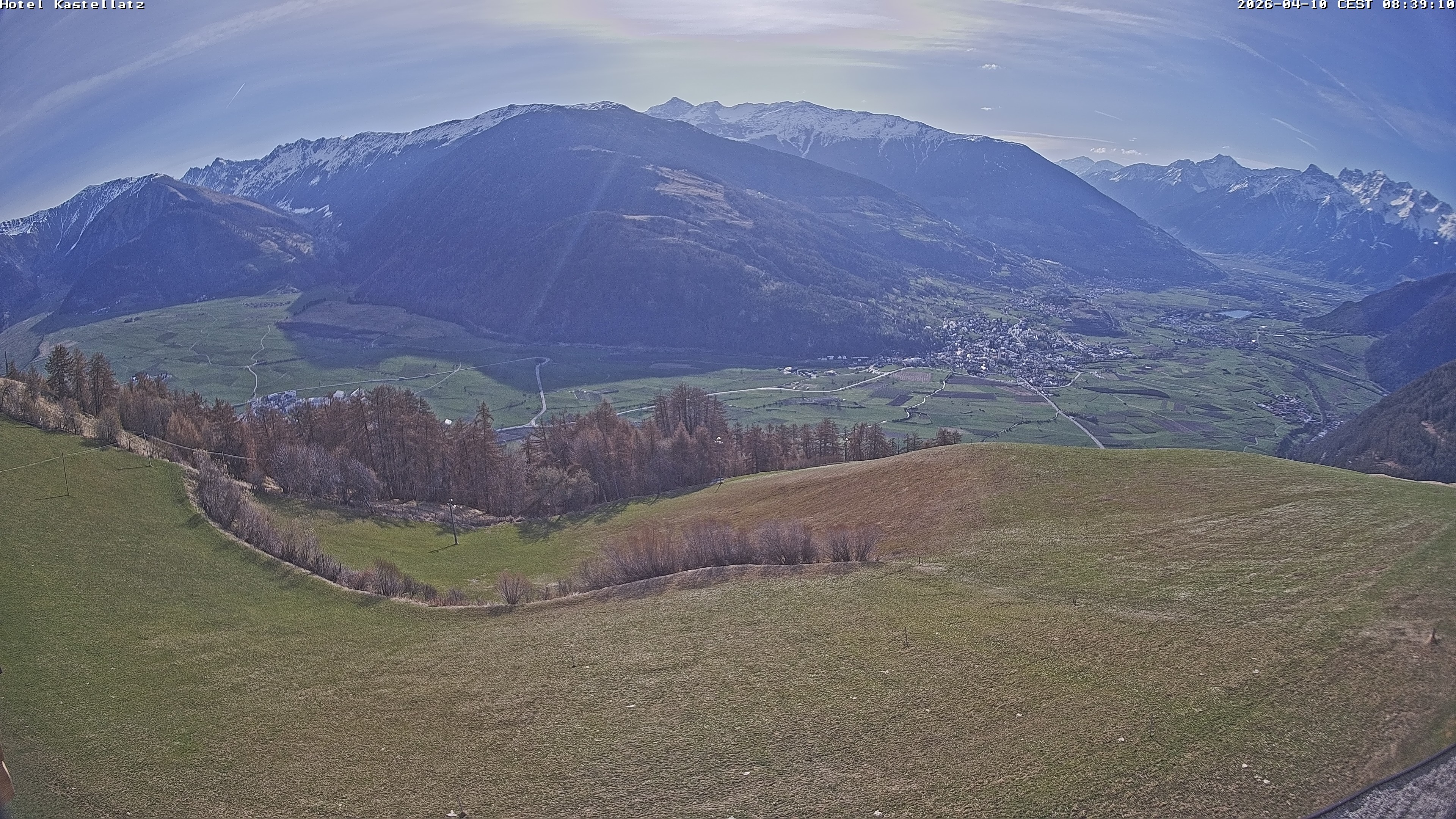 Archiv Foto Webcam Ausblick Kastellatz - Mals