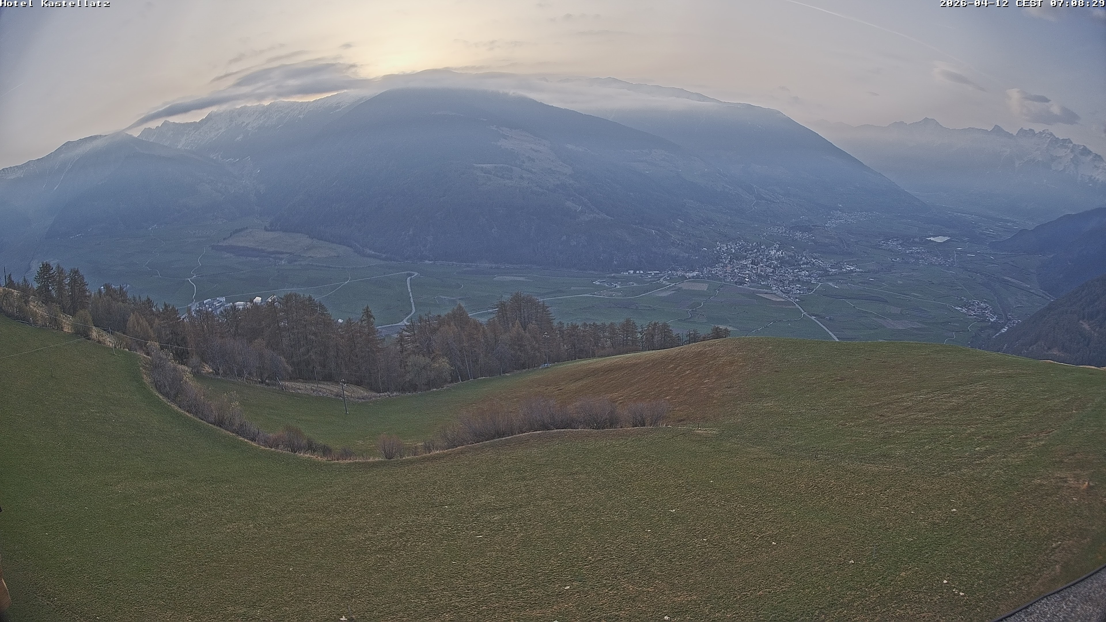 Archived image Webcam Panoramic View Kastellatz - Mals