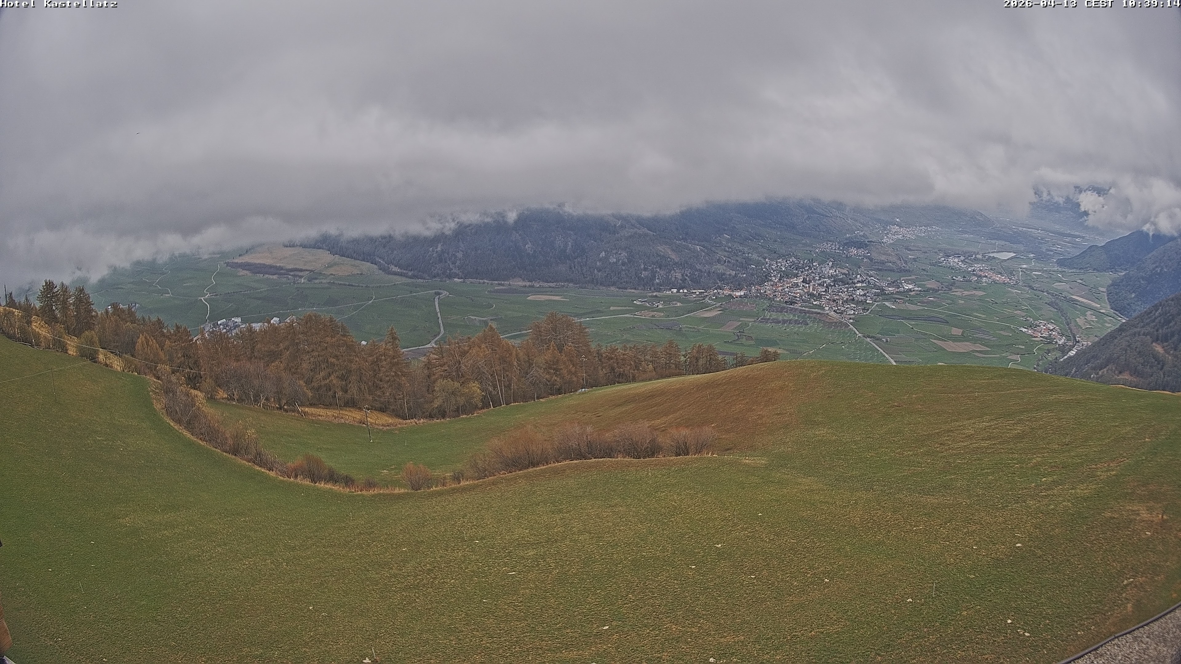 Archiv Foto Webcam Ausblick Kastellatz - Mals
