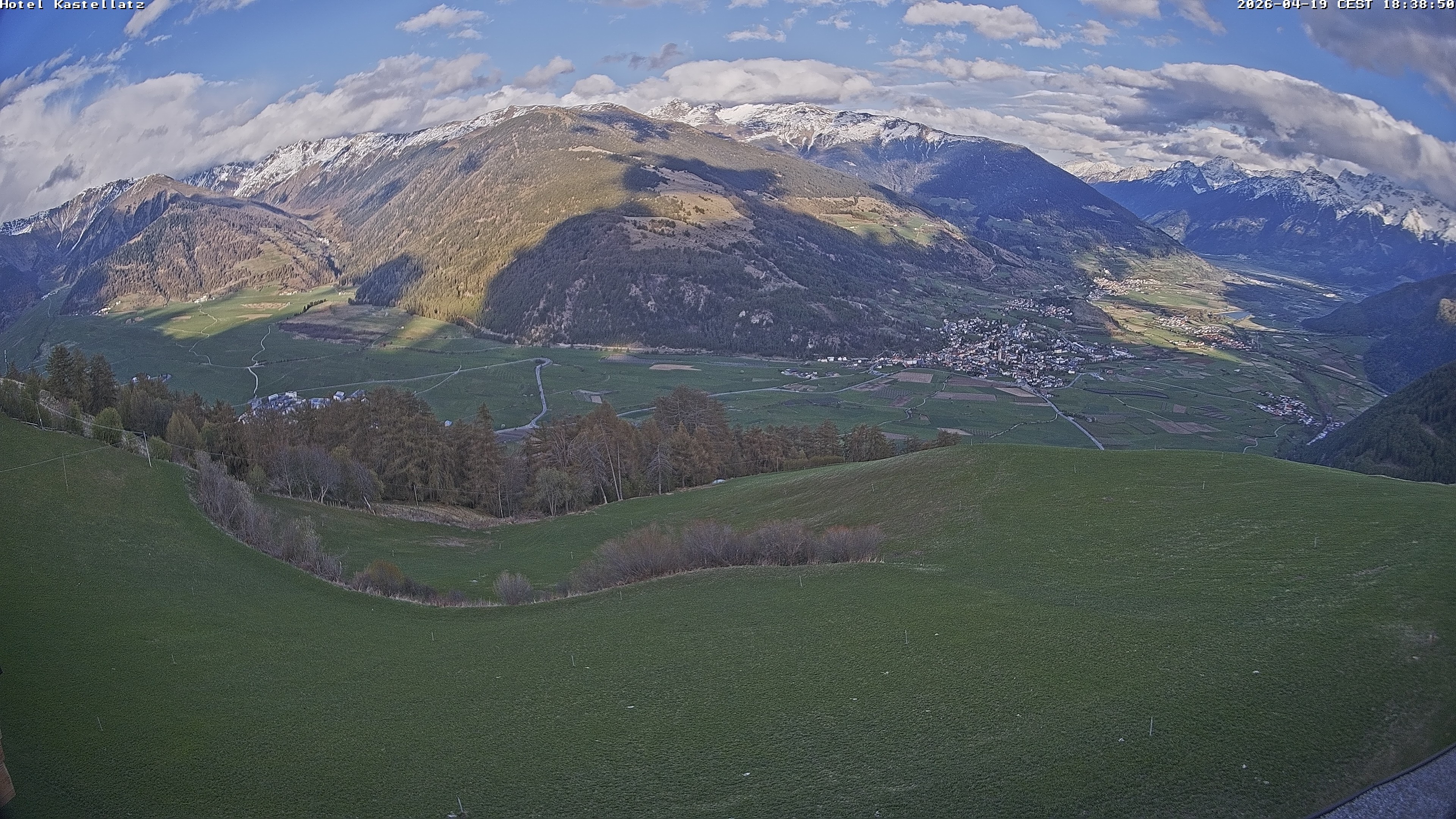 Archived image Webcam Panoramic View Kastellatz - Mals