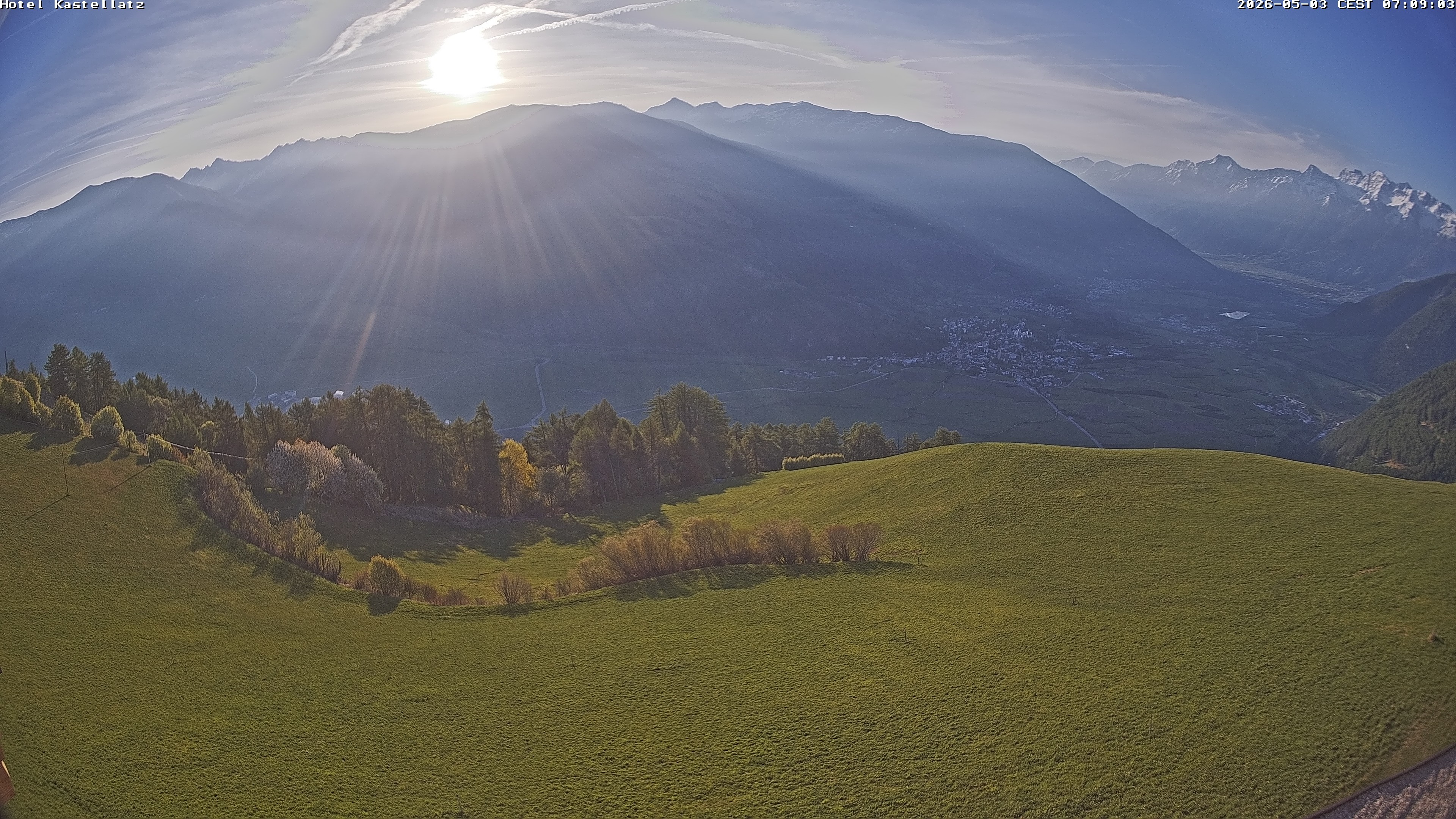Archived image Webcam Panoramic View Kastellatz - Mals