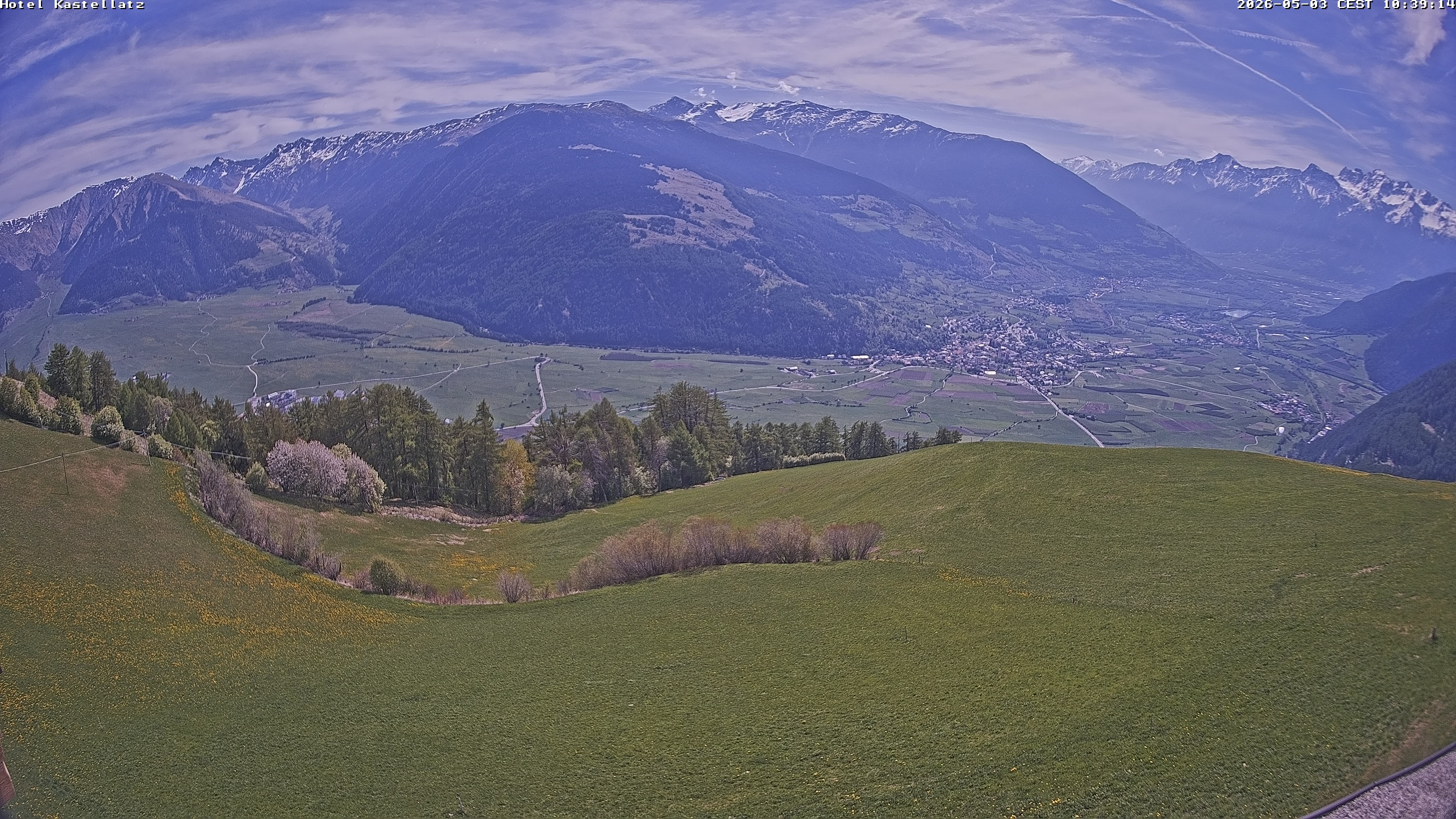 Archiv Foto Webcam Ausblick Kastellatz - Mals