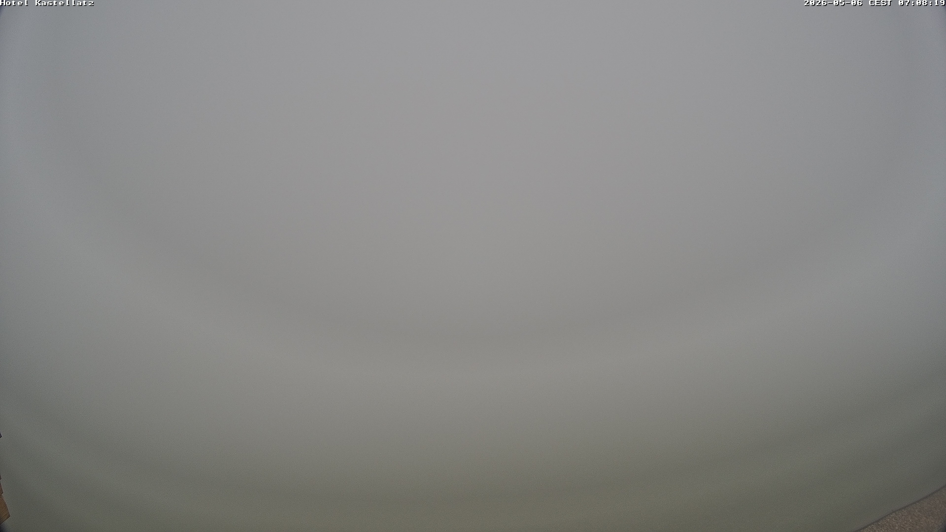 Archiv Foto Webcam Ausblick Kastellatz - Mals
