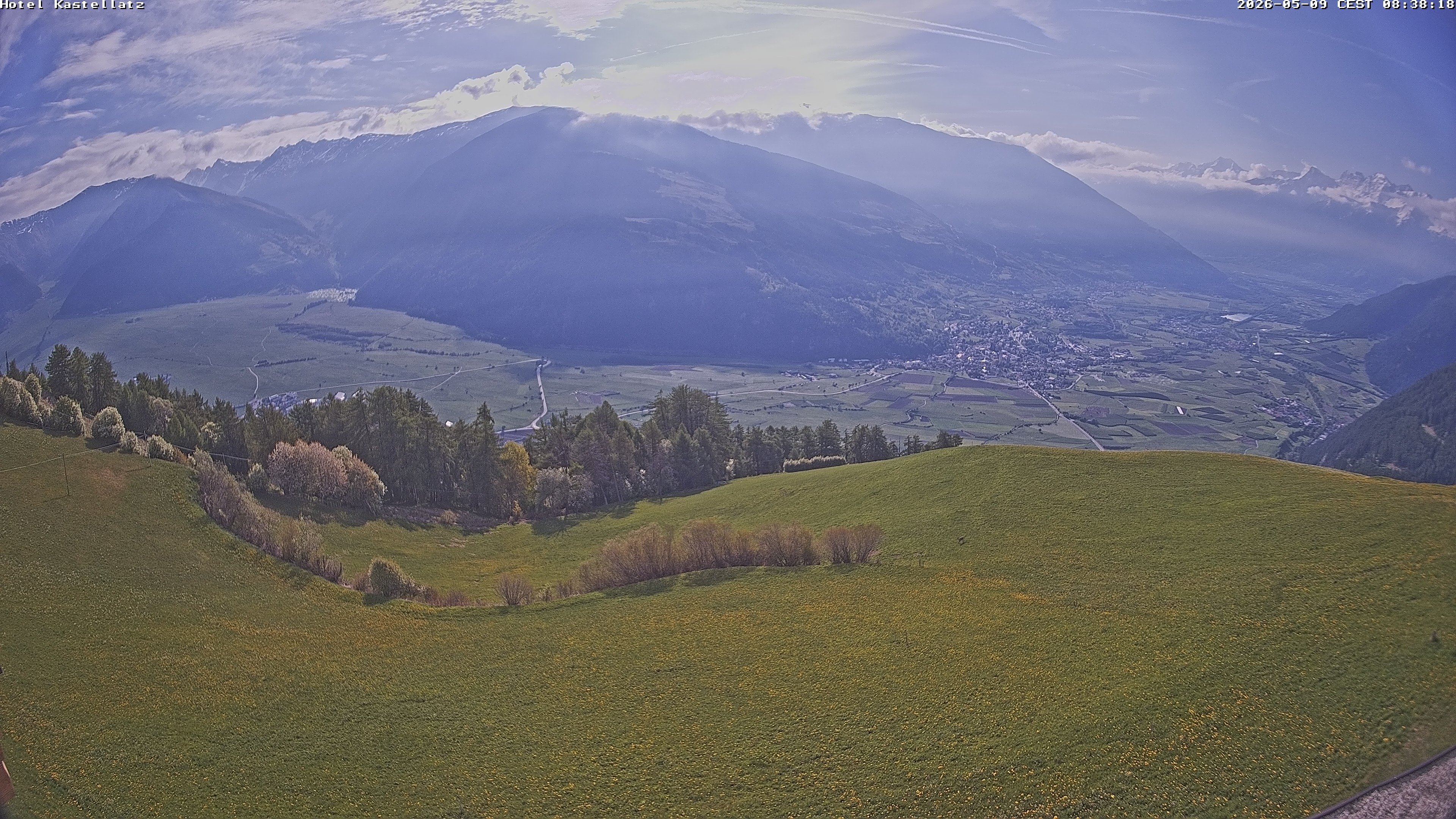 Archiv Foto Webcam Ausblick Kastellatz - Mals