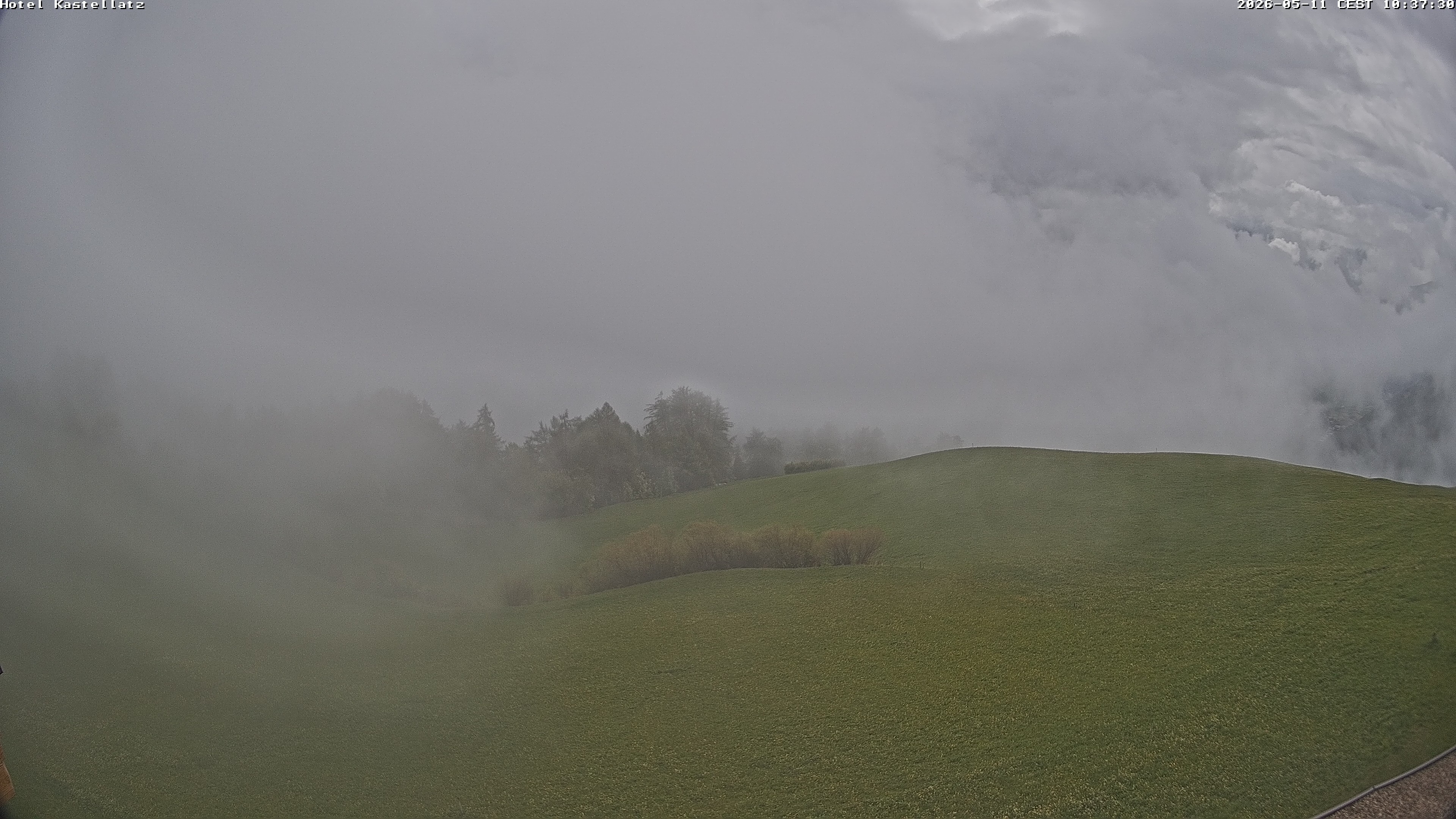 Archiv Foto Webcam Ausblick Kastellatz - Mals