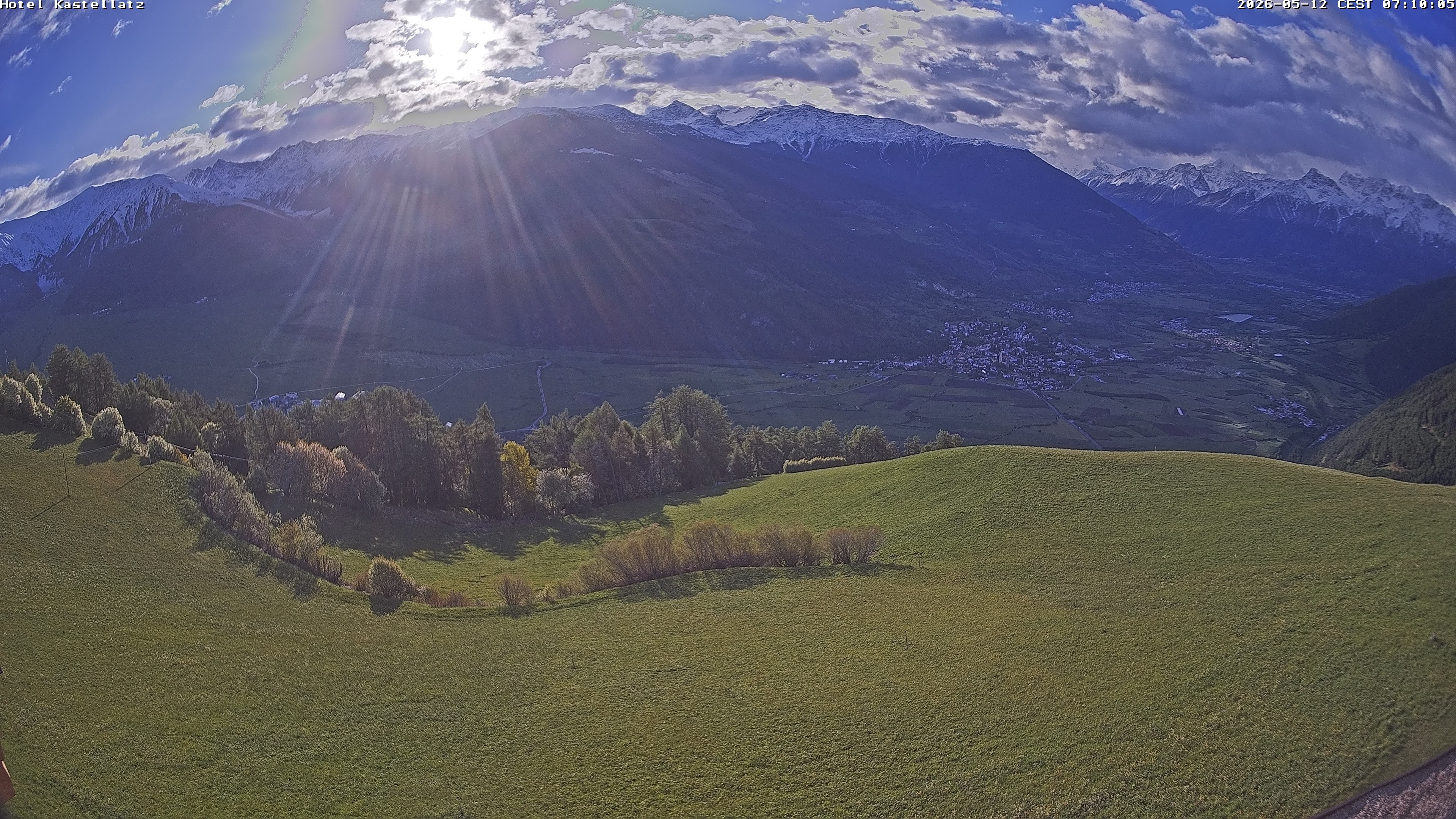 Archived image Webcam Panoramic View Kastellatz - Mals