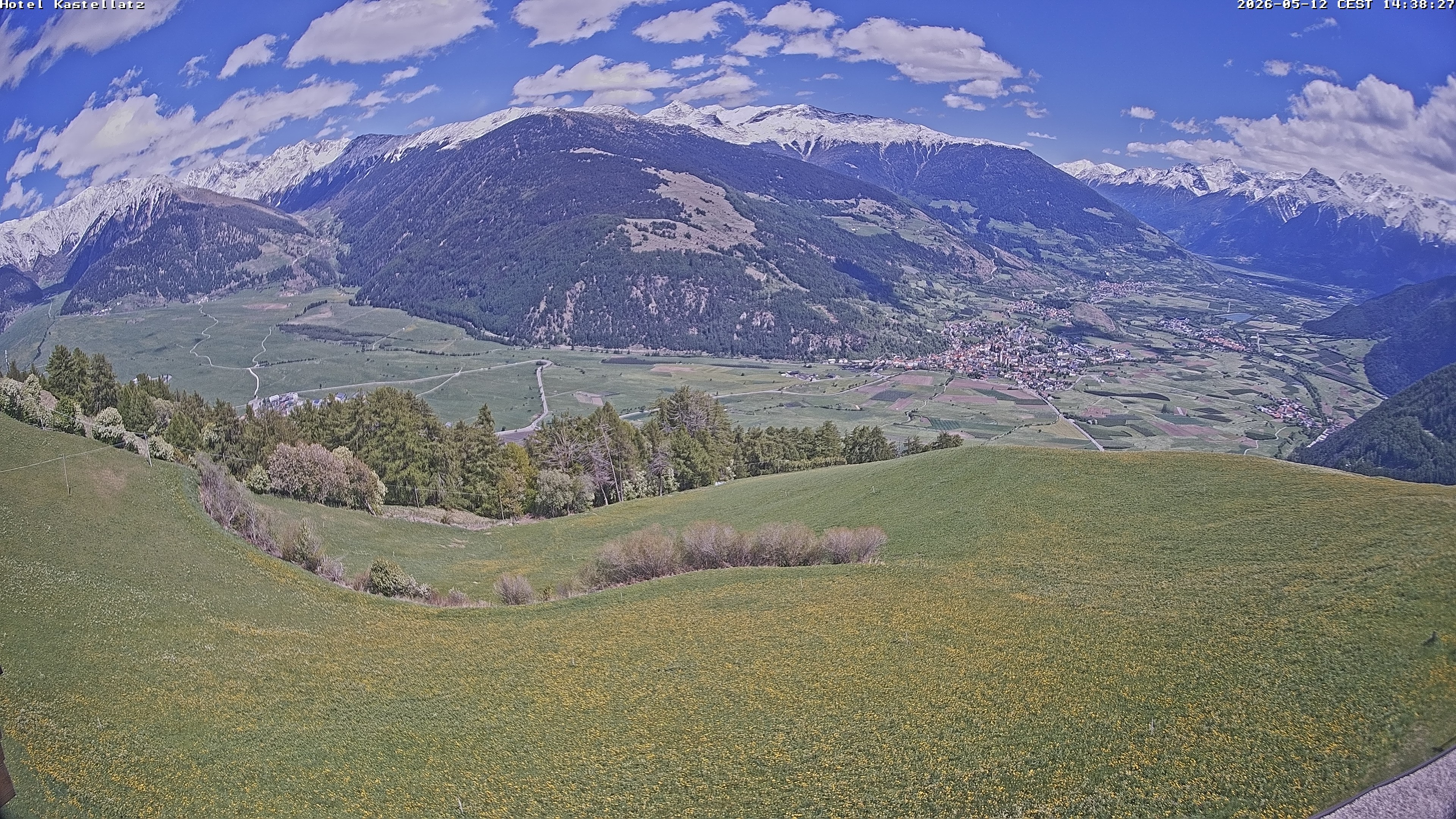 Archived image Webcam Panoramic View Kastellatz - Mals