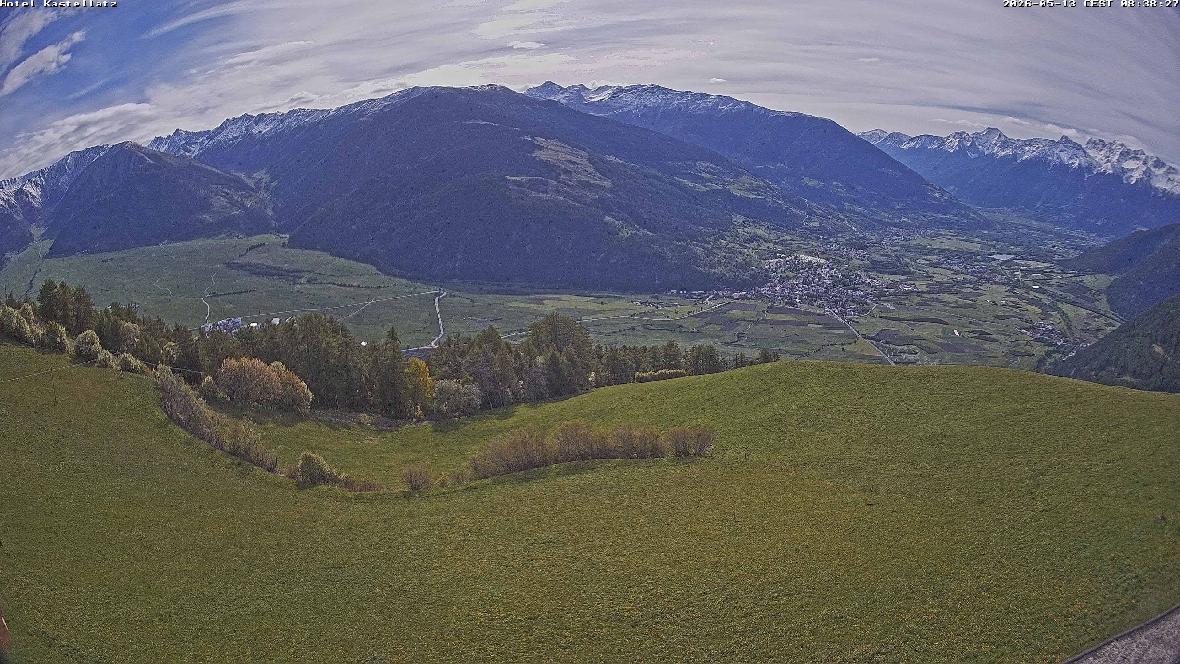 Archiv Foto Webcam Ausblick Kastellatz - Mals