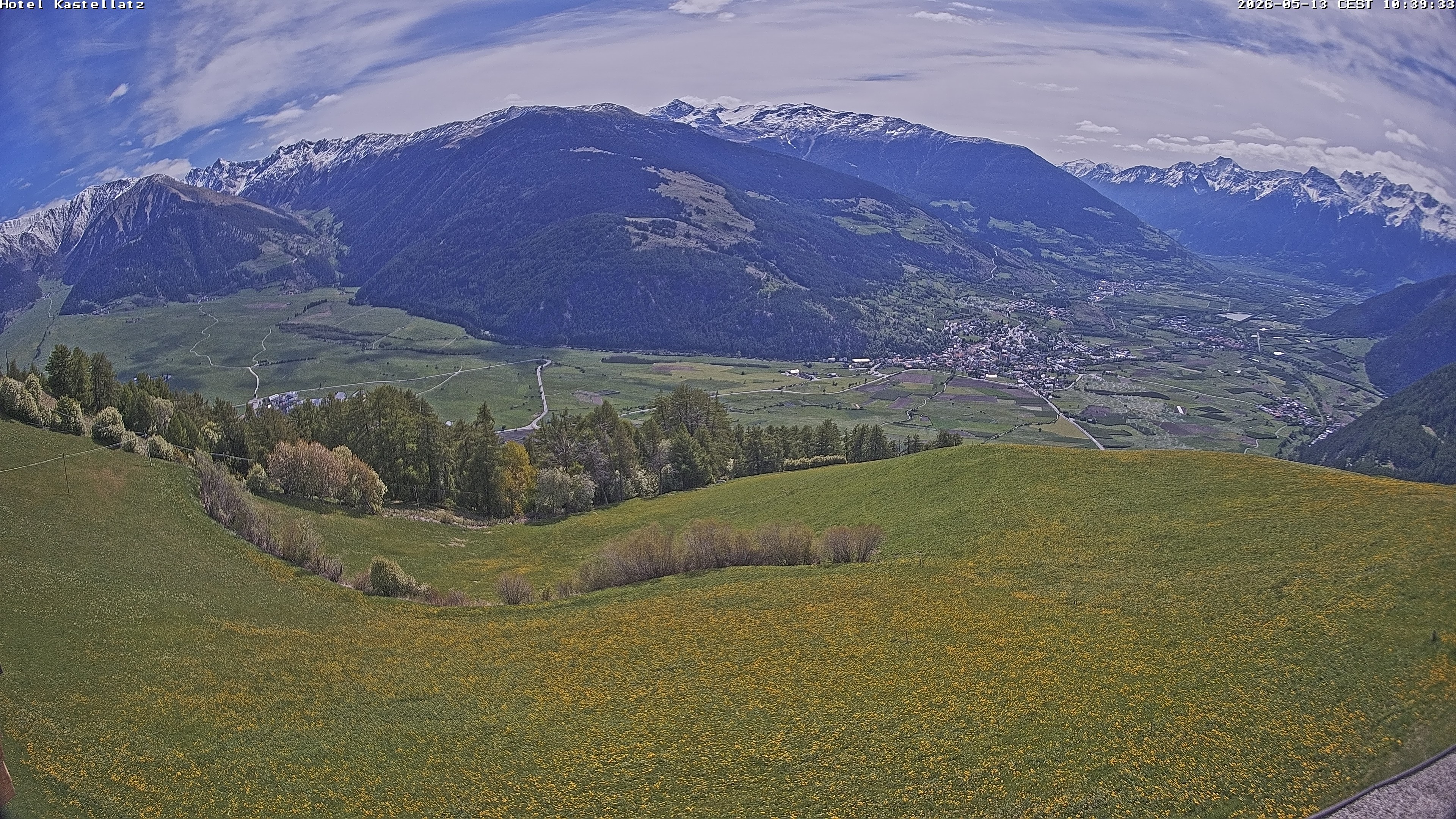 Archiv Foto Webcam Ausblick Kastellatz - Mals
