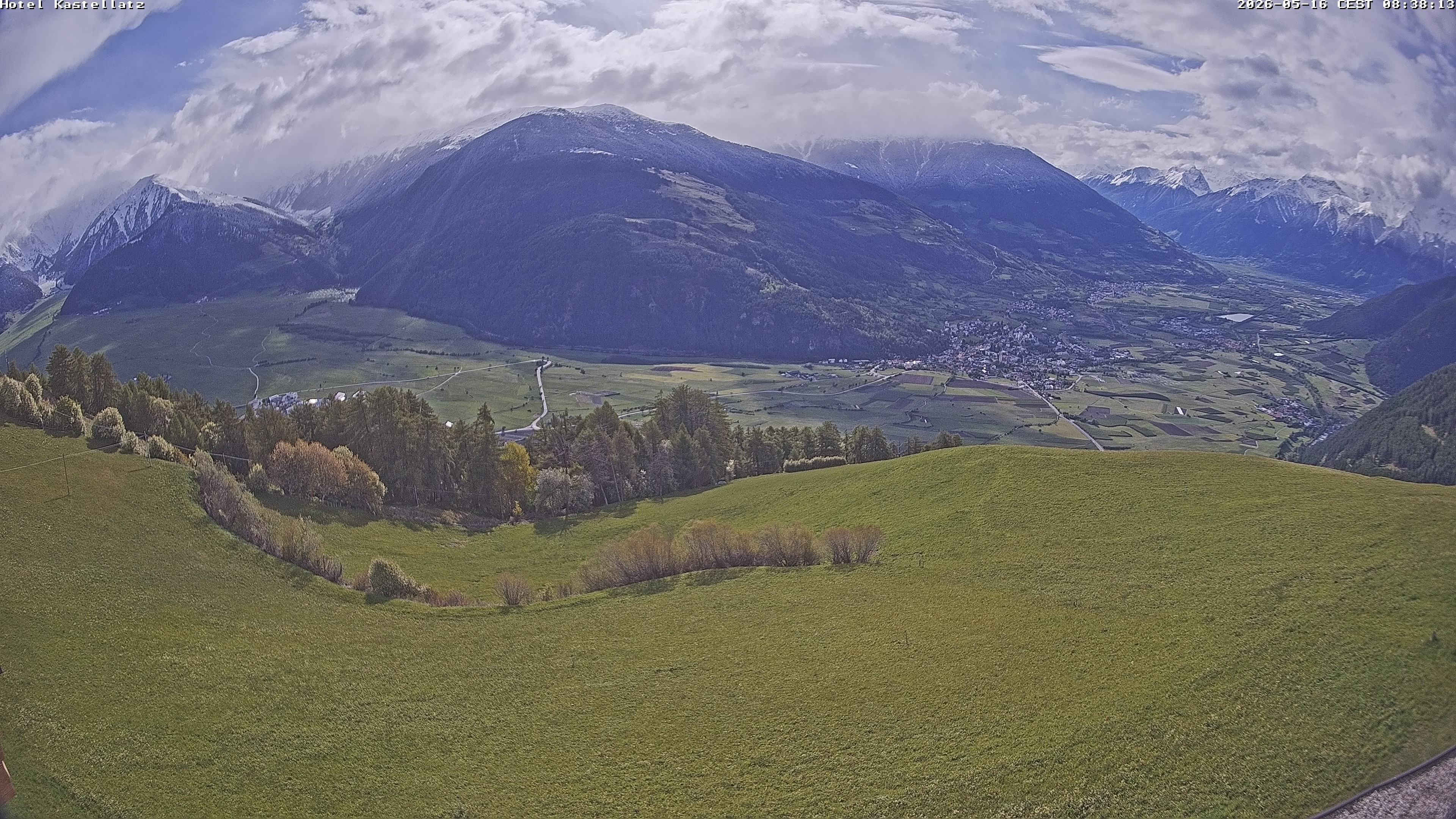 Archived image Webcam Panoramic View Kastellatz - Mals