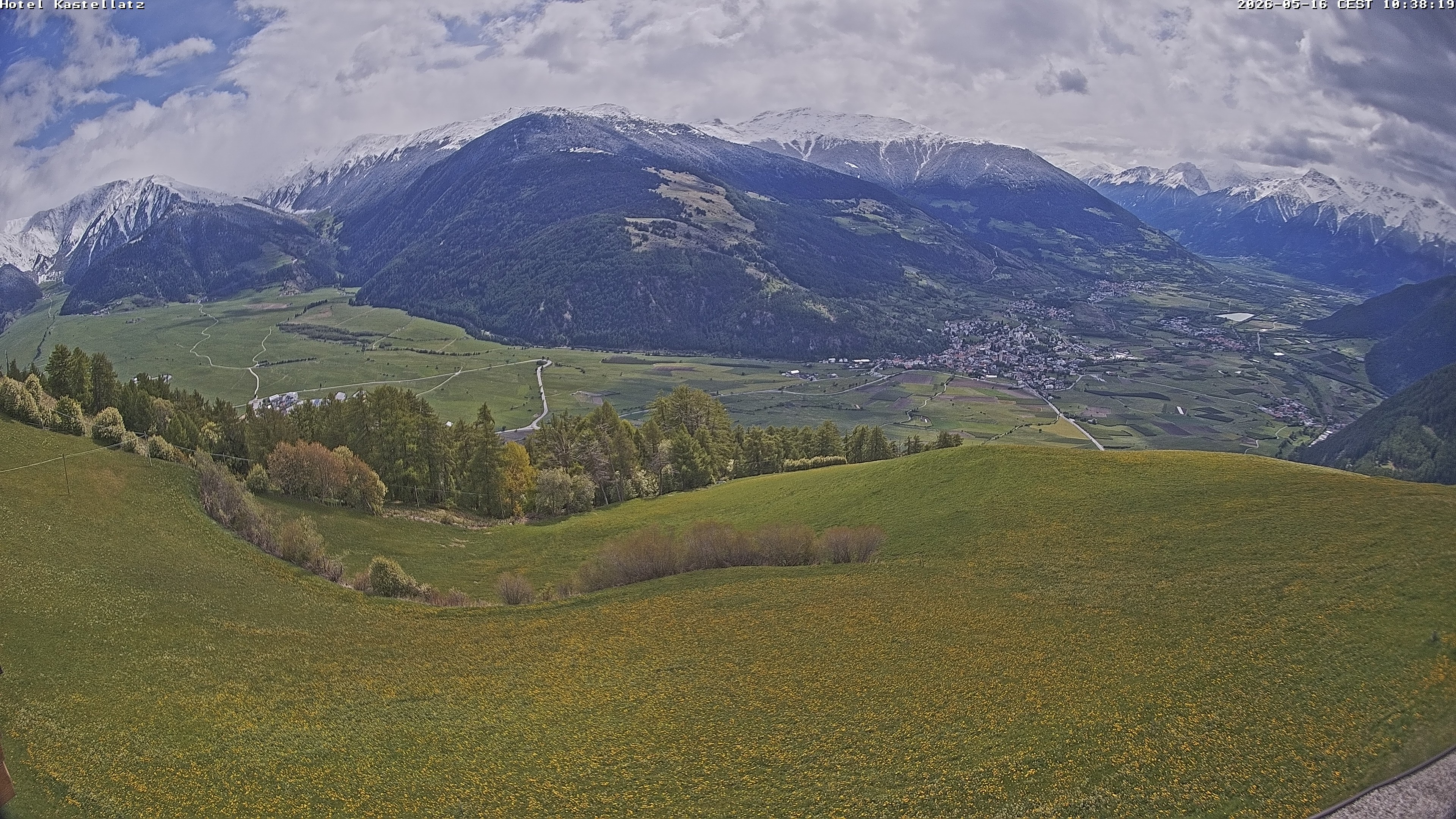 Archived image Webcam Panoramic View Kastellatz - Mals