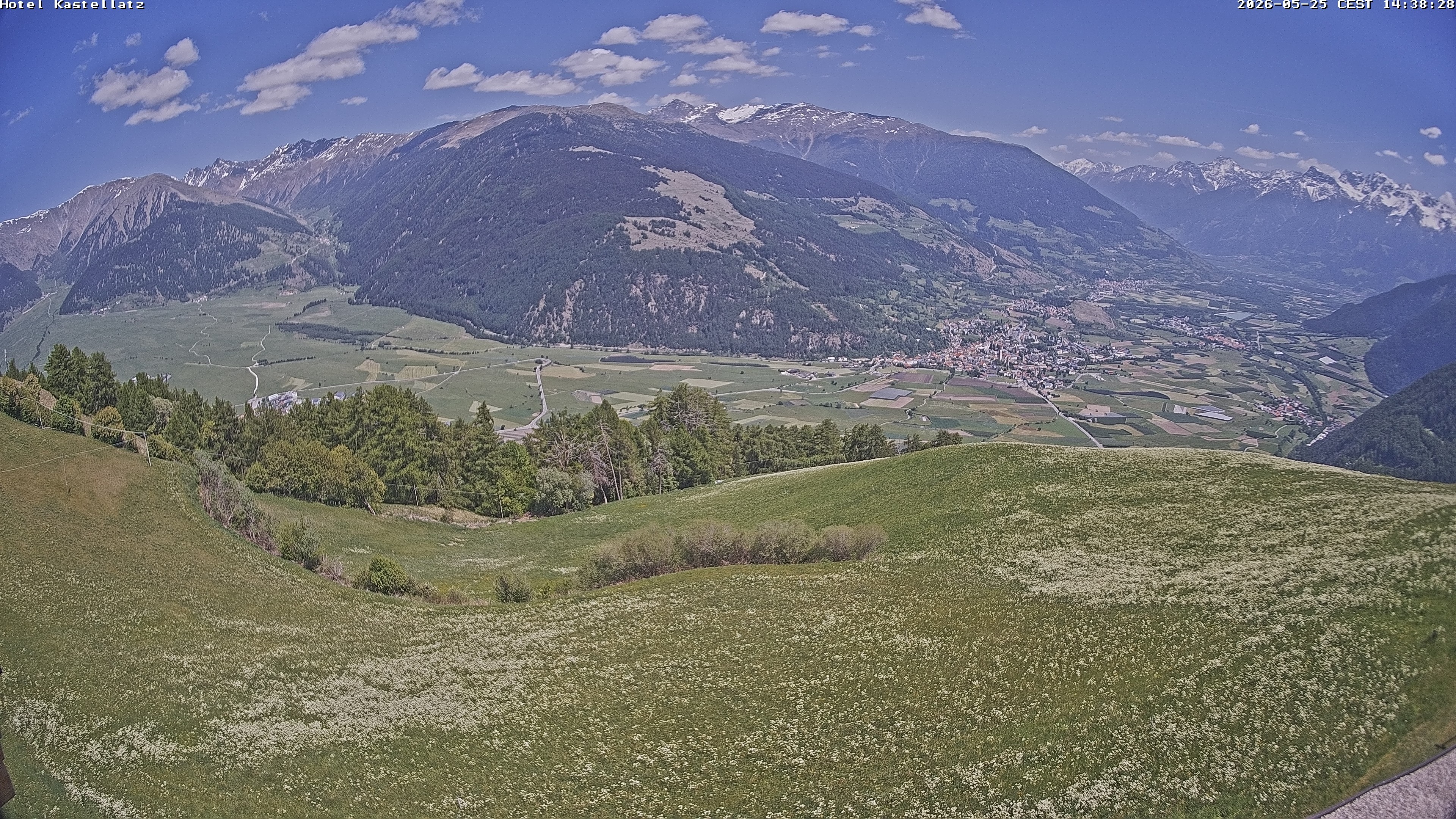 Archived image Webcam Panoramic View Kastellatz - Mals