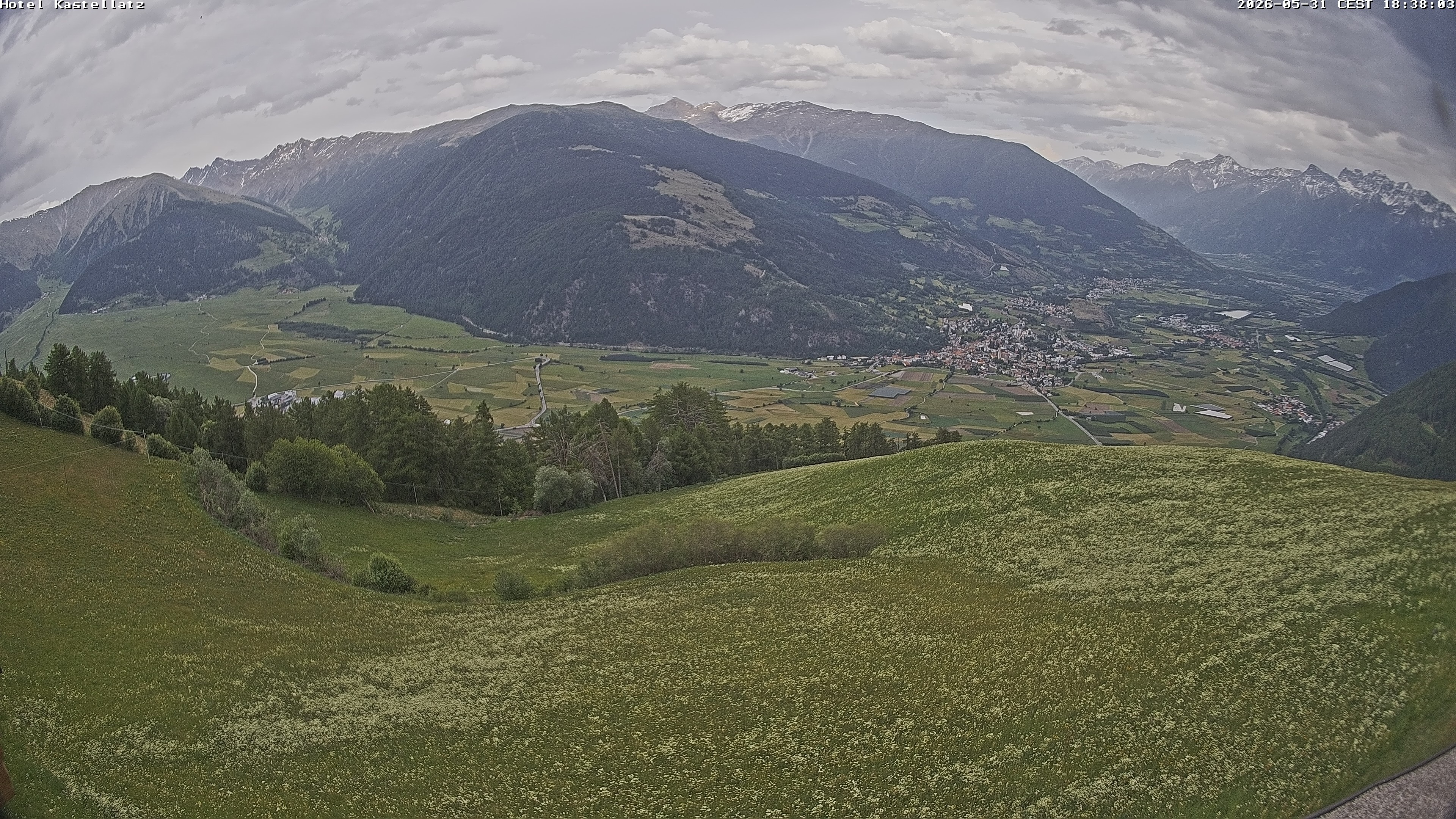 Archived image Webcam Panoramic View Kastellatz - Mals