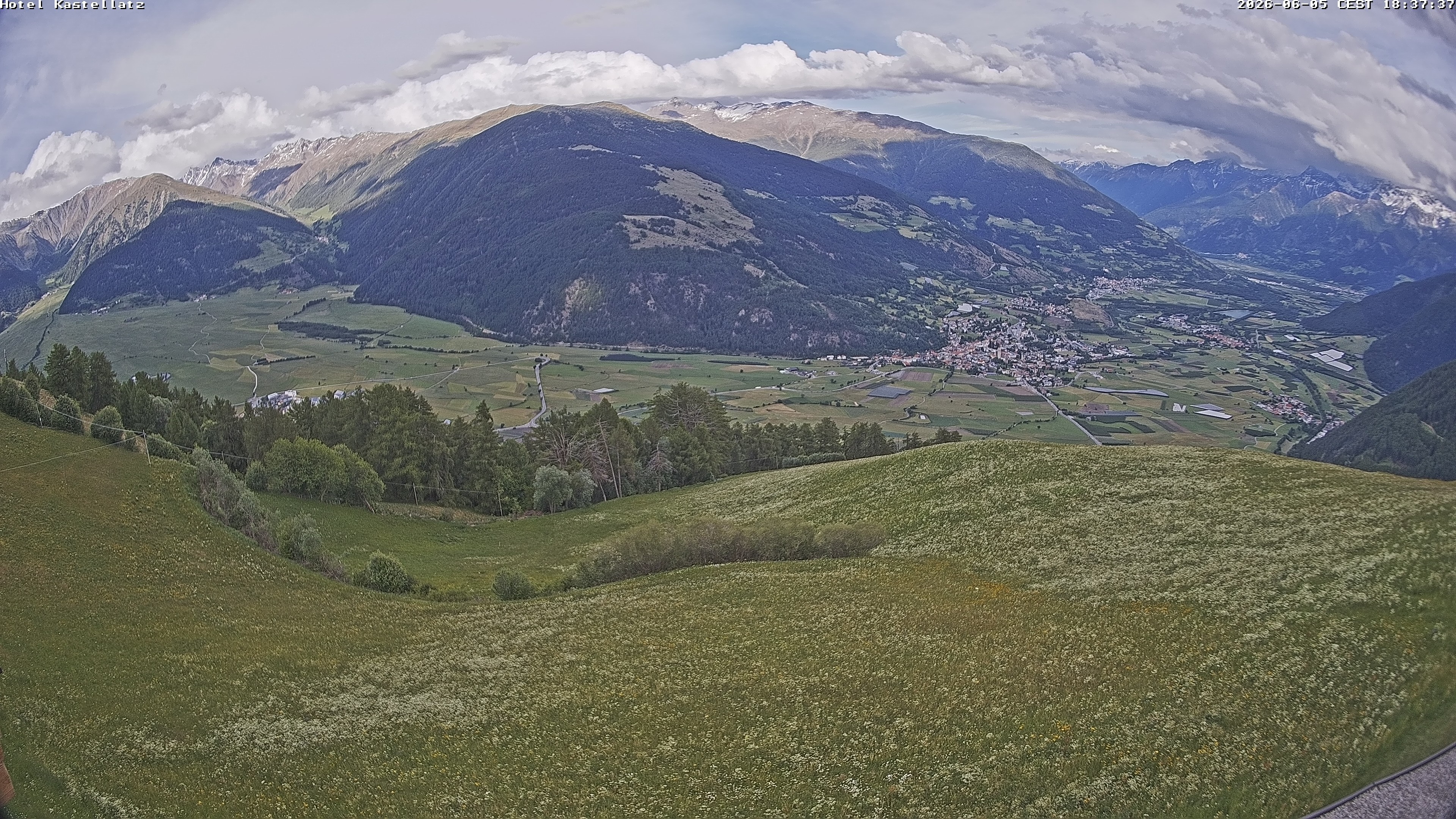 Archived image Webcam Panoramic View Kastellatz - Mals