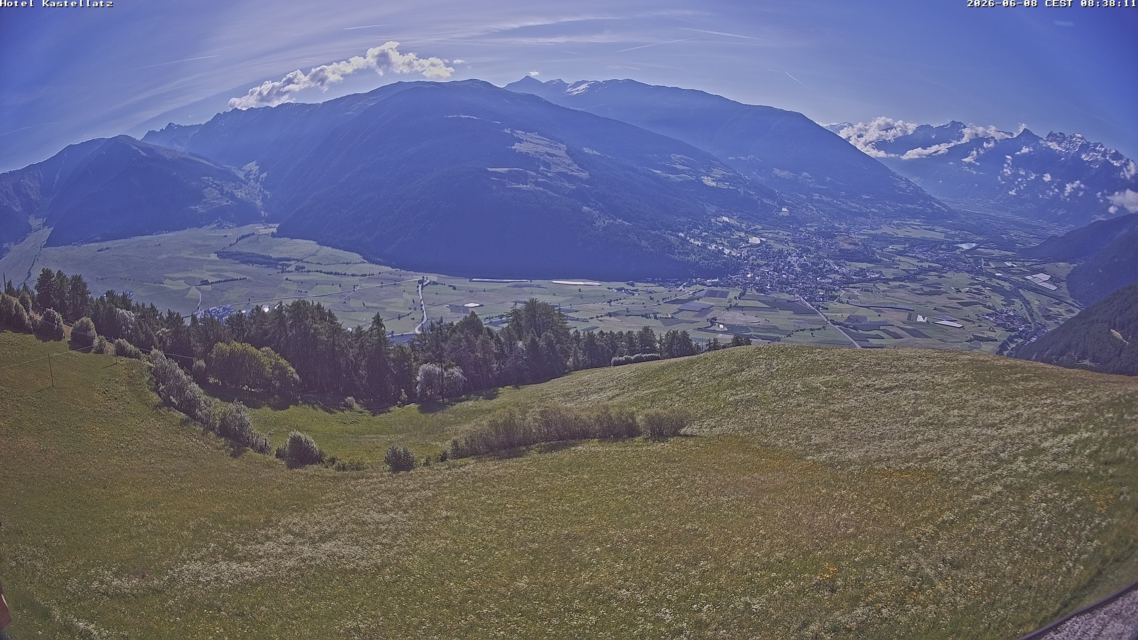 Archiv Foto Webcam Ausblick Kastellatz - Mals