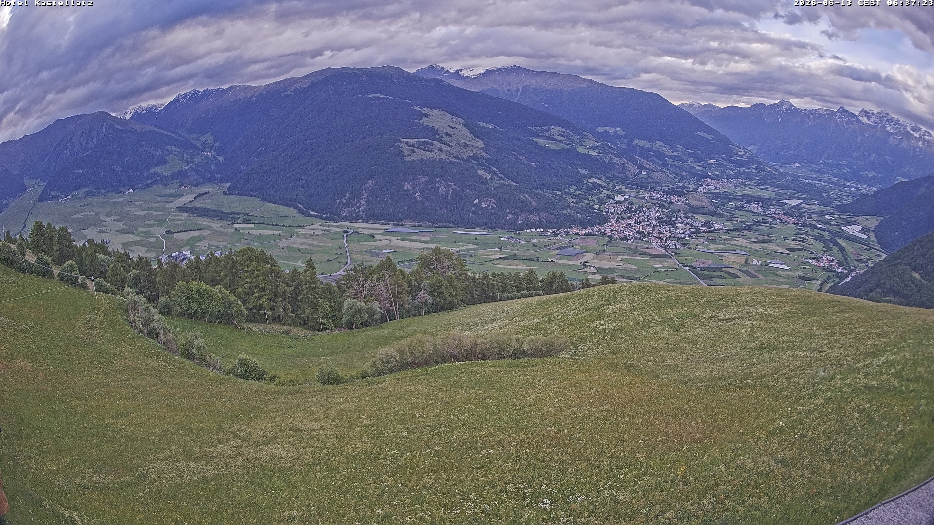 Archived image Webcam Panoramic View Kastellatz - Mals