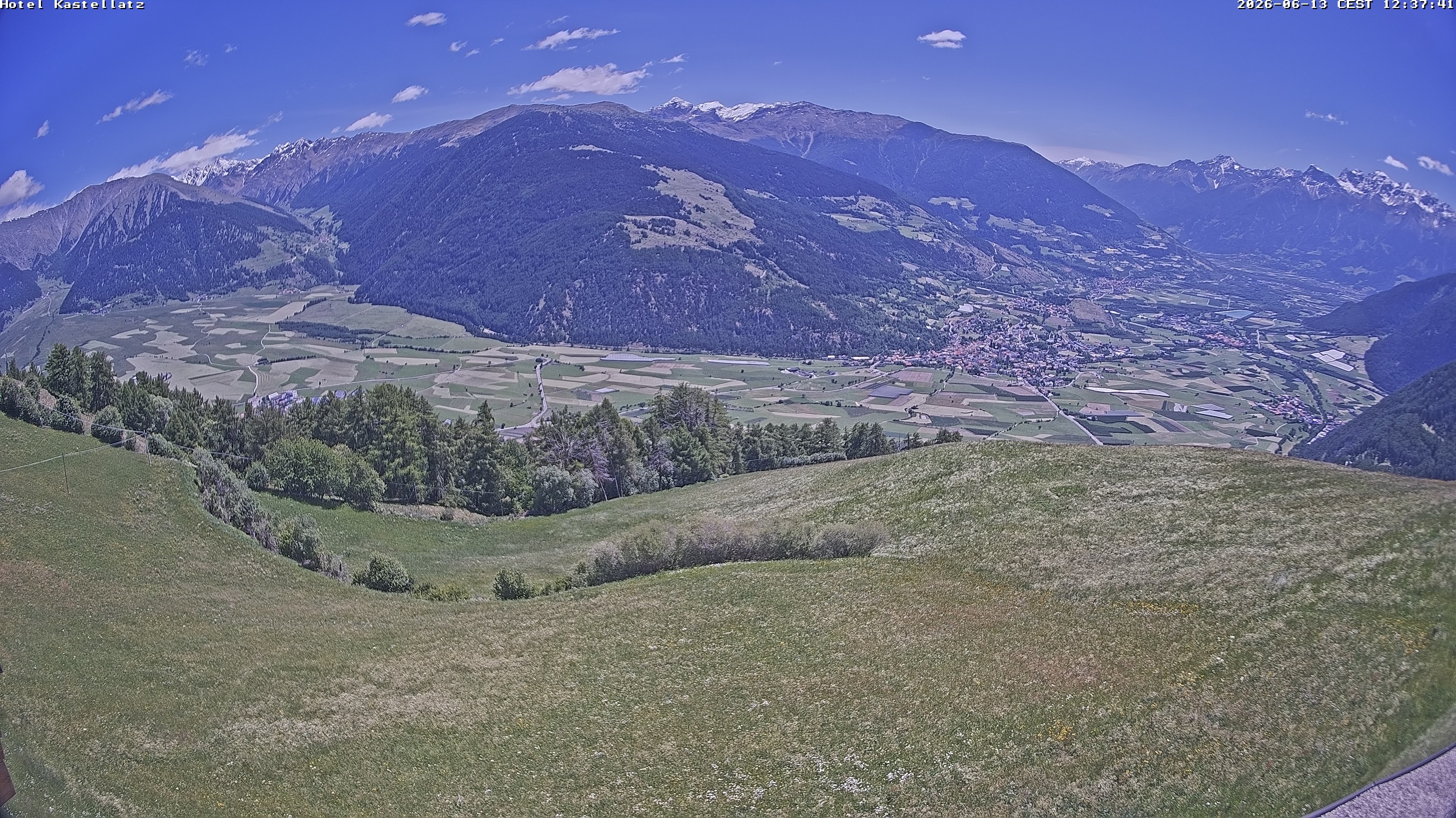 Archived image Webcam Panoramic View Kastellatz - Mals