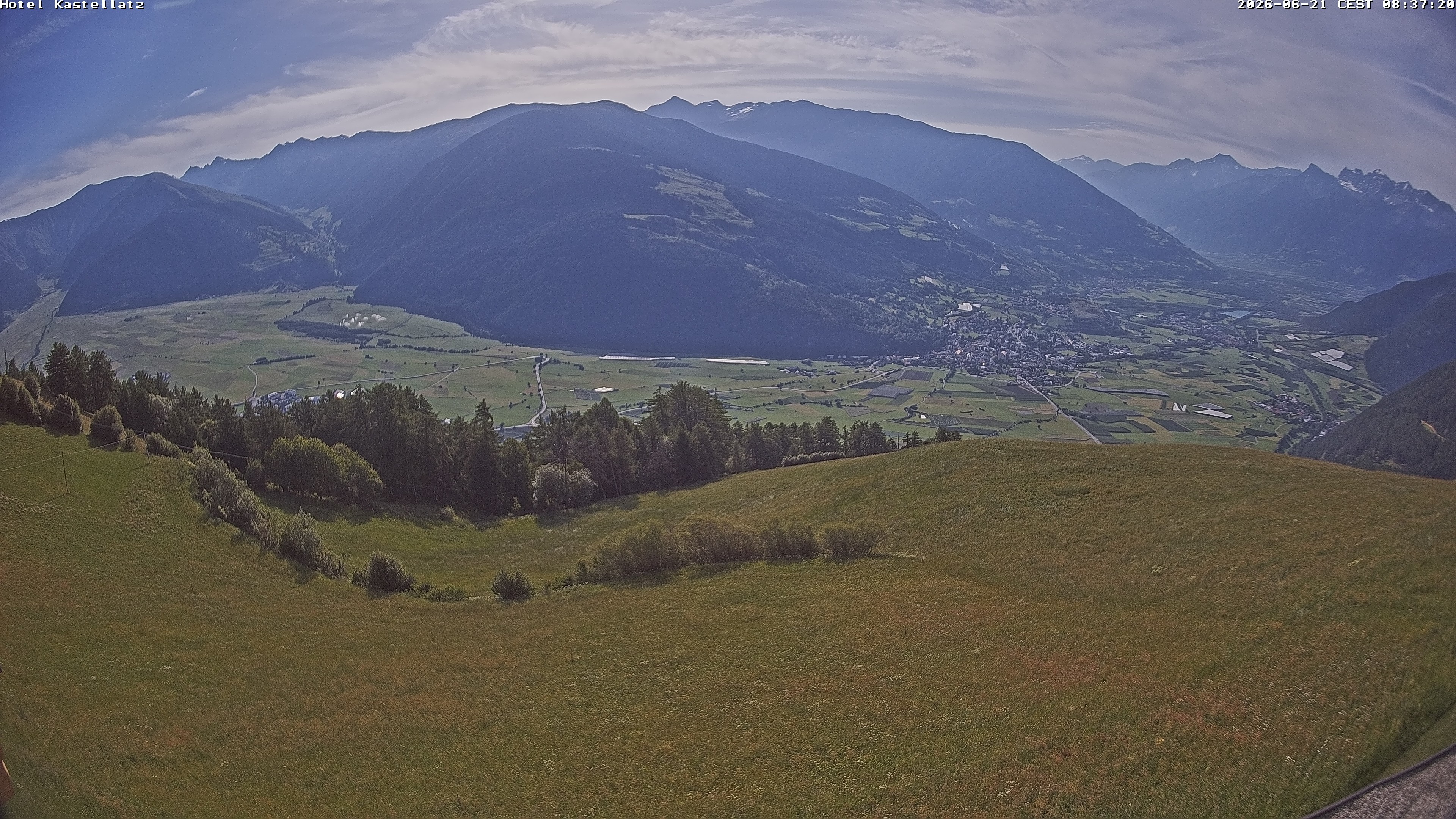Archiv Foto Webcam Ausblick Kastellatz - Mals