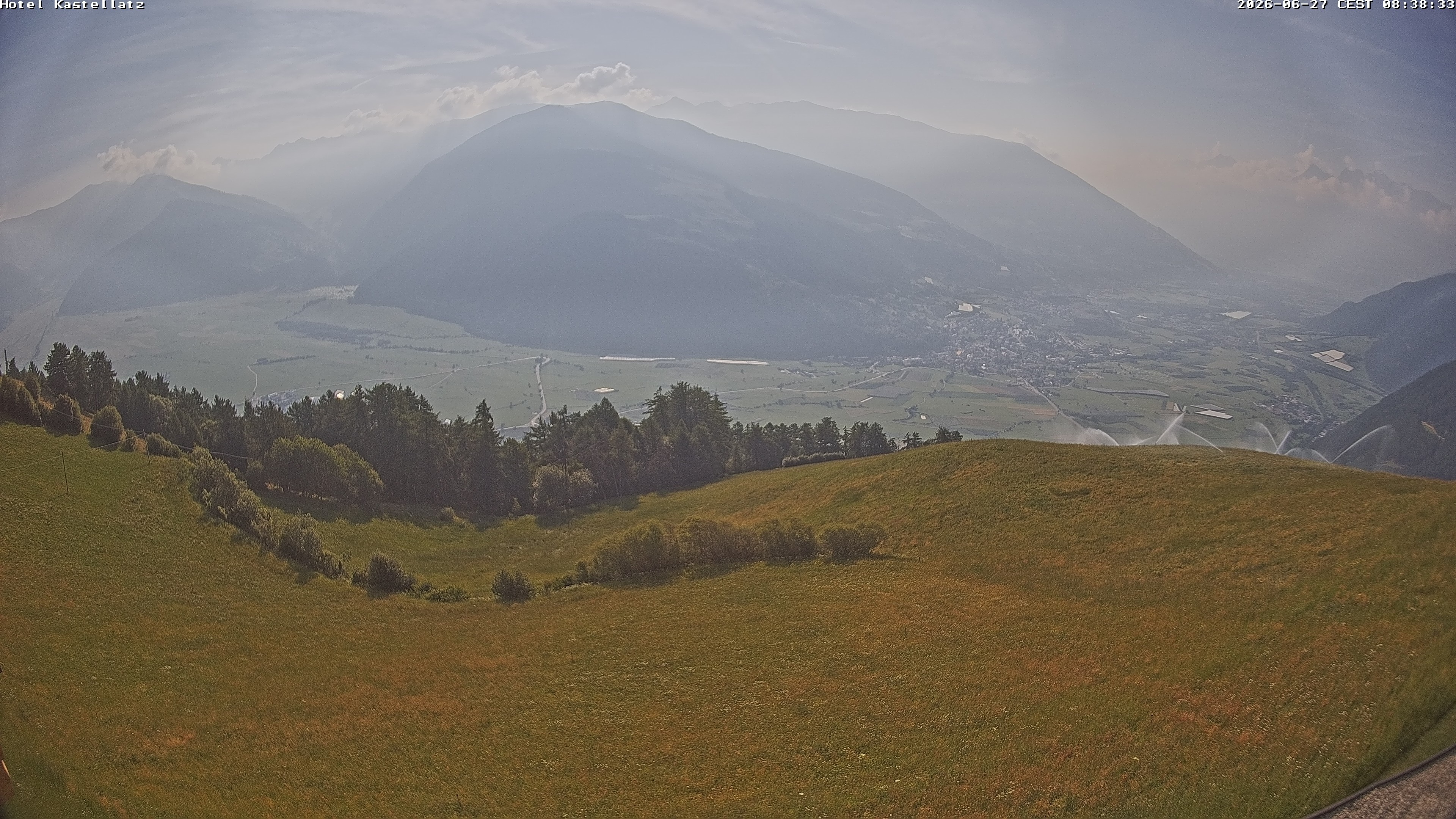 Archiv Foto Webcam Ausblick Kastellatz - Mals