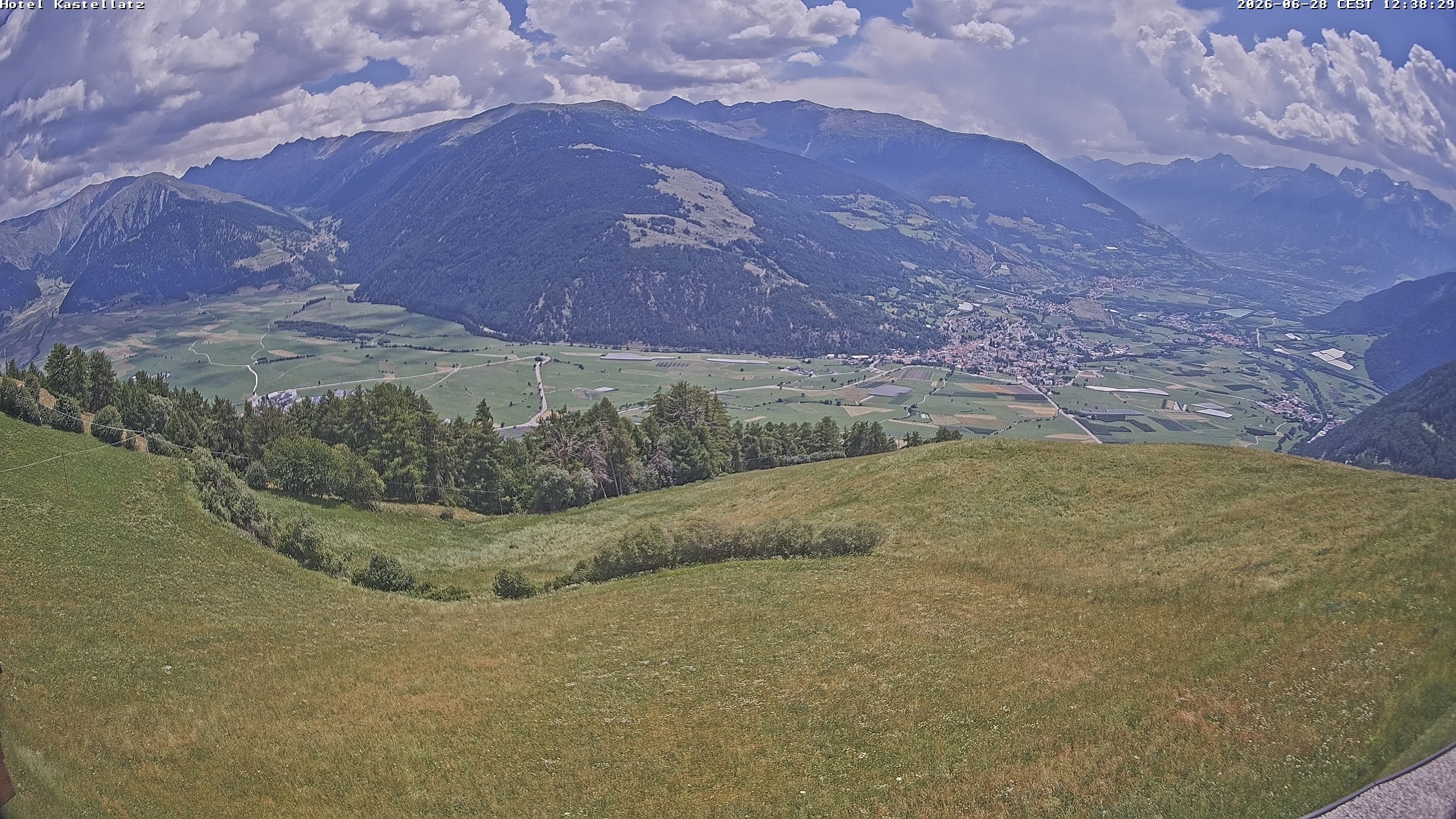 Archived image Webcam Panoramic View Kastellatz - Mals
