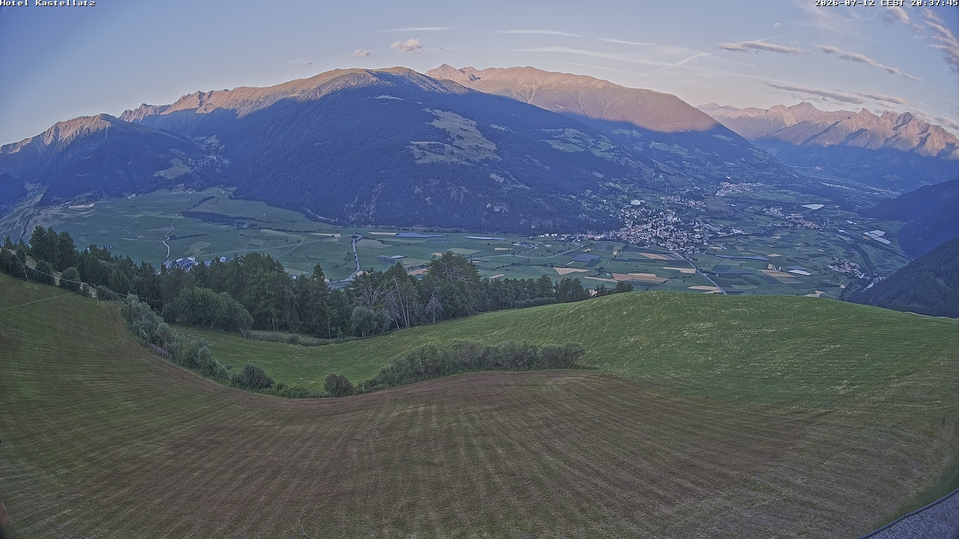 Archived image Webcam Panoramic View Kastellatz - Mals