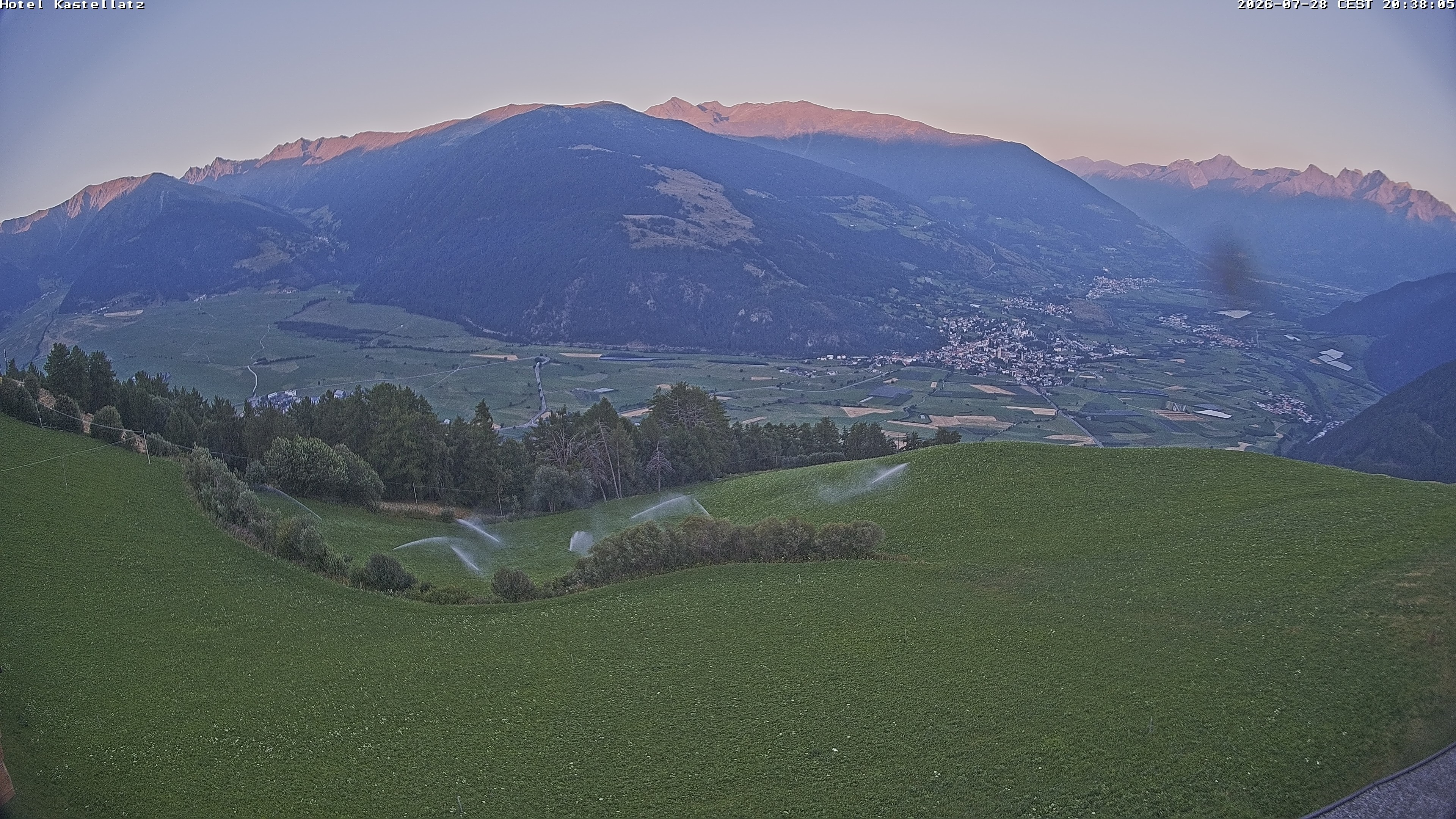Archived image Webcam Panoramic View Kastellatz - Mals