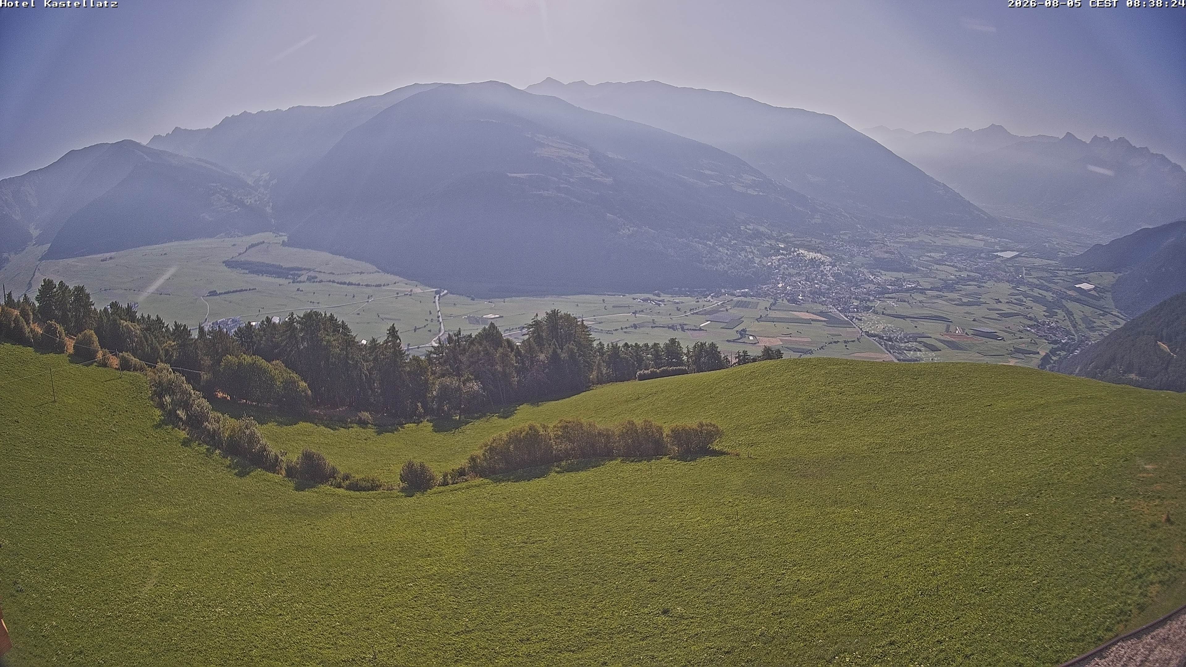 Archiv Foto Webcam Ausblick Kastellatz - Mals