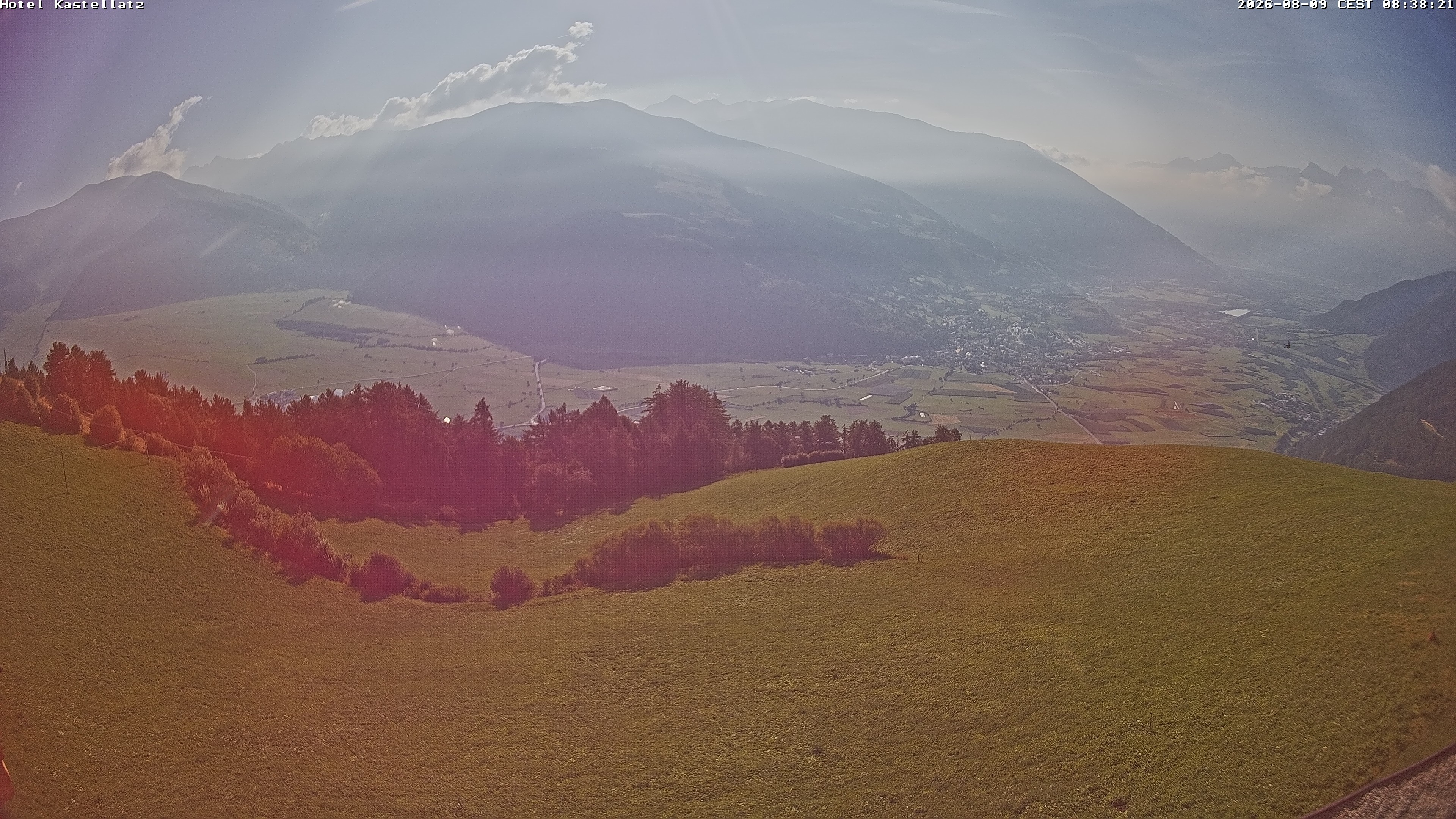 Archiv Foto Webcam Ausblick Kastellatz - Mals