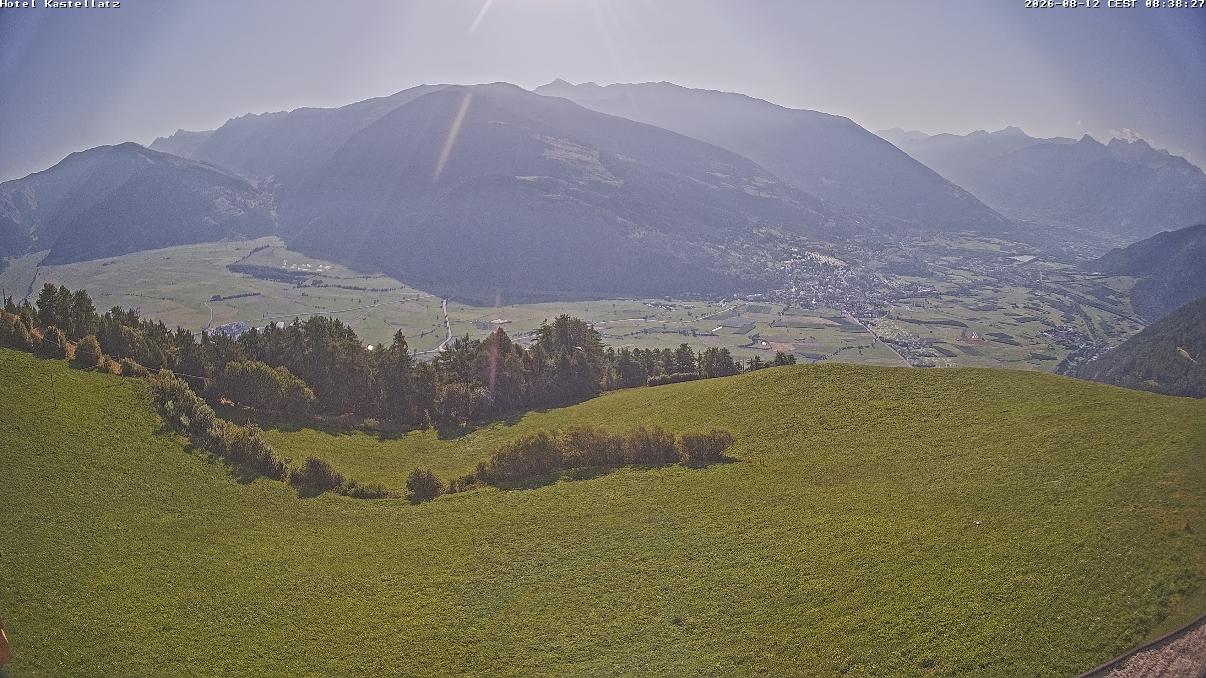 Archiv Foto Webcam Ausblick Kastellatz - Mals
