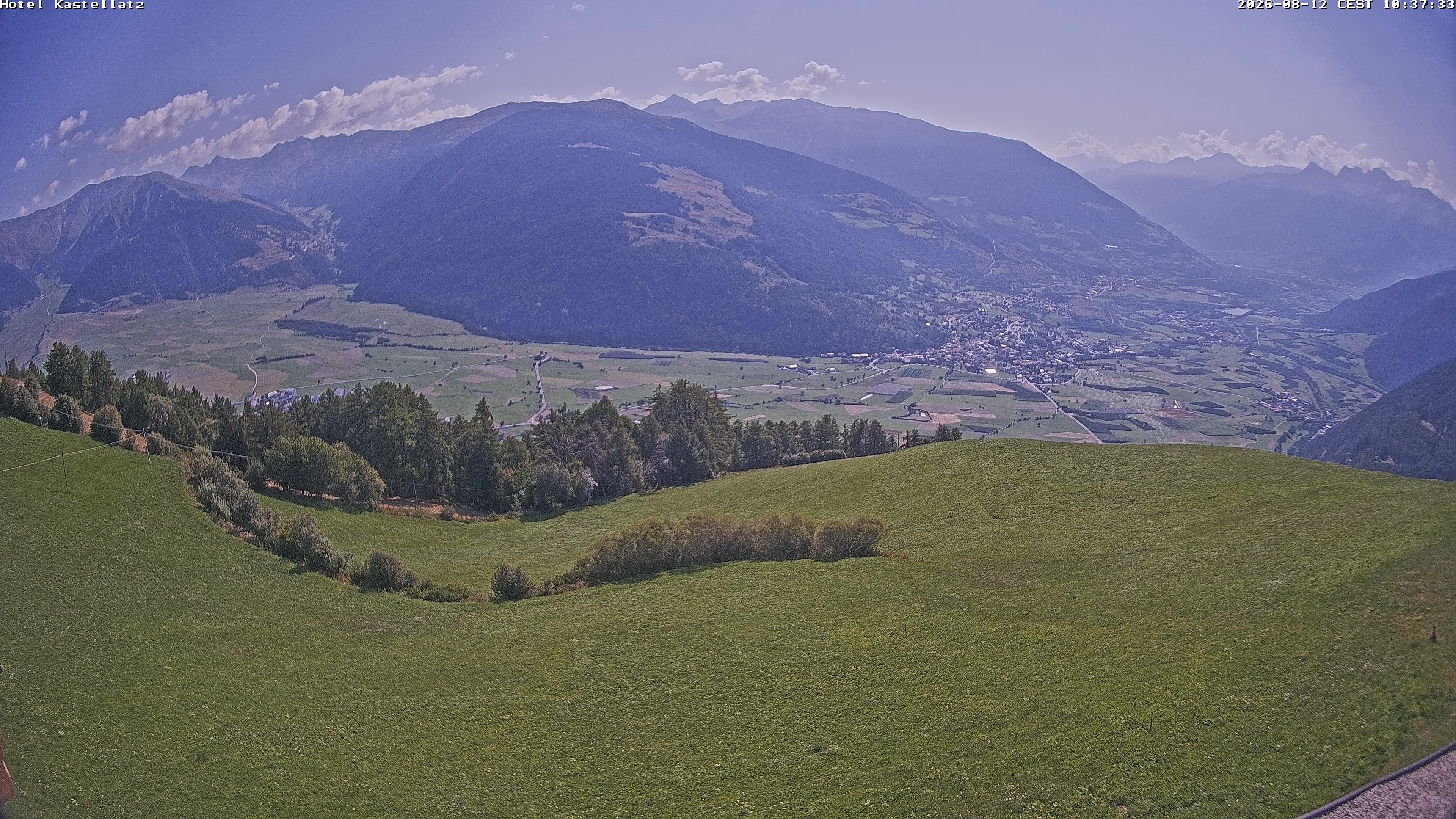 Archiv Foto Webcam Ausblick Kastellatz - Mals