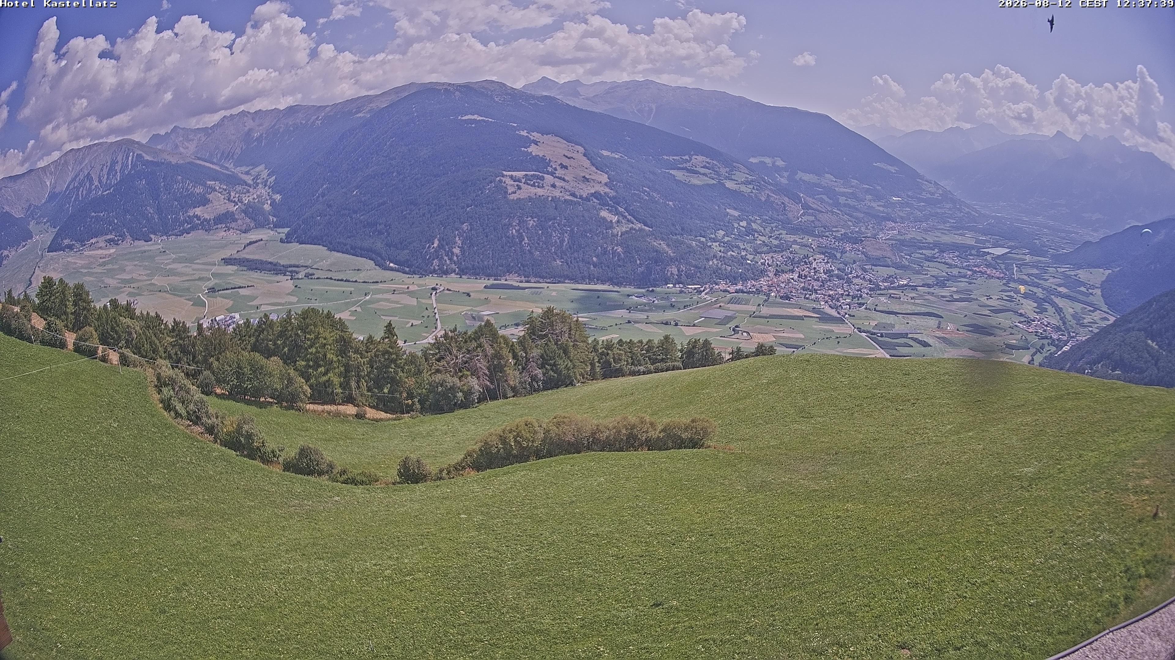 Archiv Foto Webcam Ausblick Kastellatz - Mals